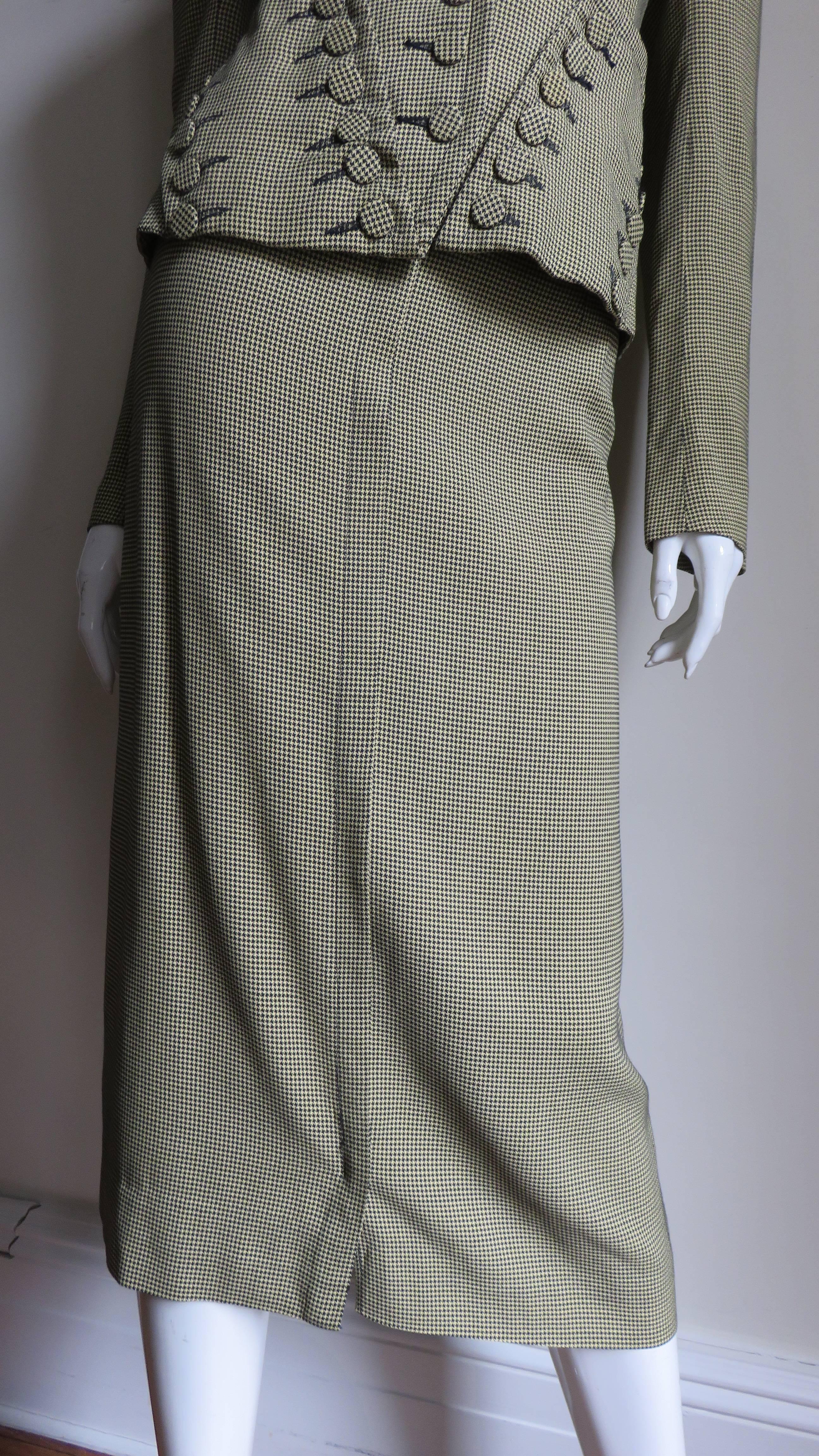 Gray 1940s Davidson's Madeleine Suit with Elaborate Button Detail For Sale