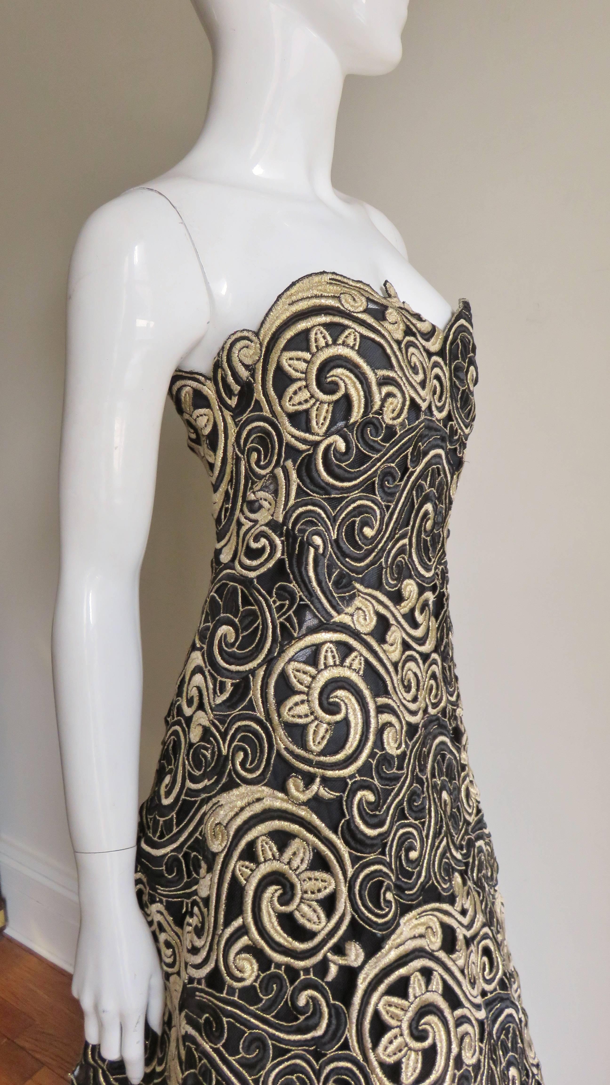 Arnold Scassi Embroidered Lace Silk Strapless Gown 1990s For Sale 2