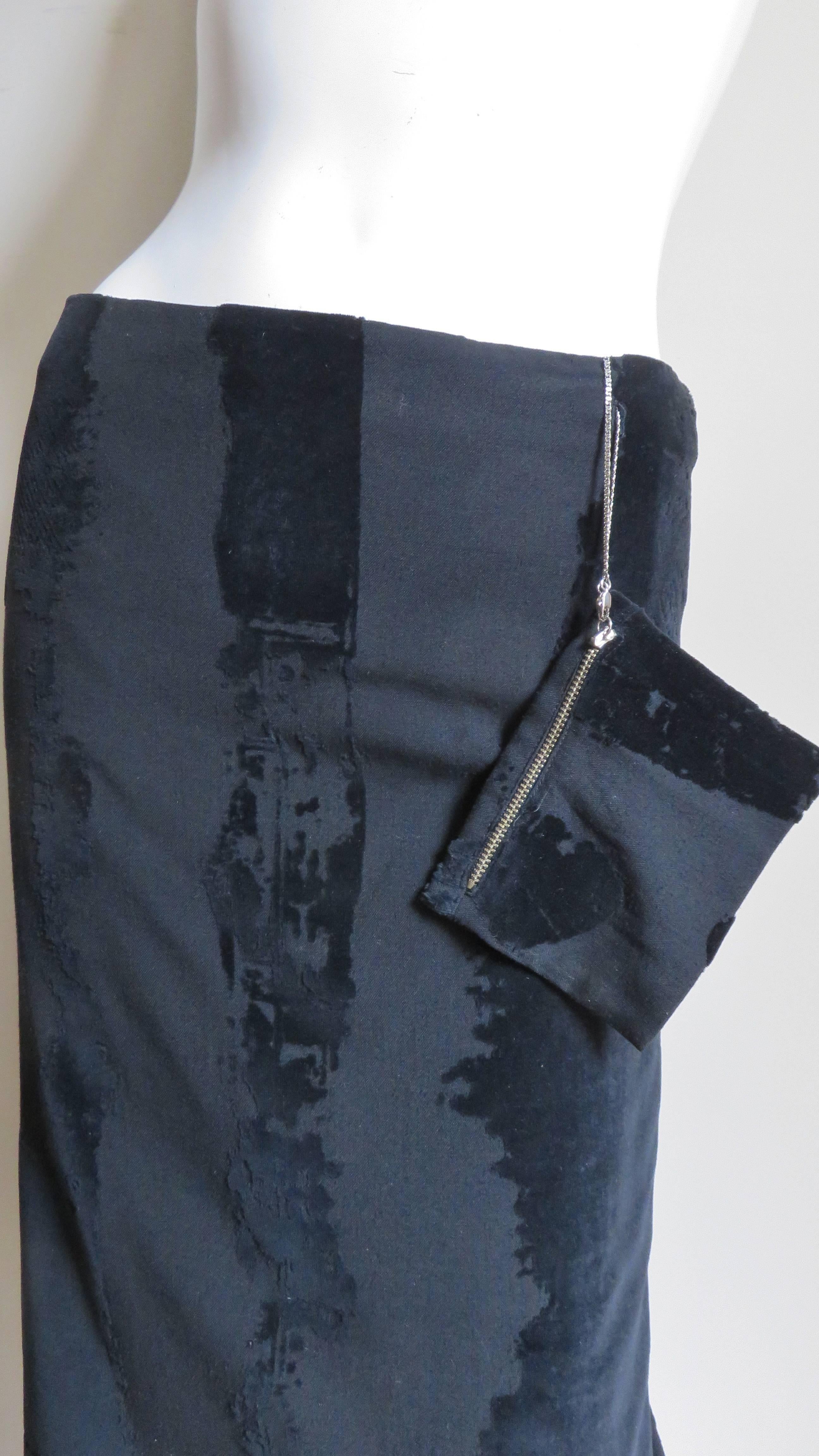 Jean Paul Gaultier Skirt with Zipper Pouch 1990s In Good Condition For Sale In Water Mill, NY