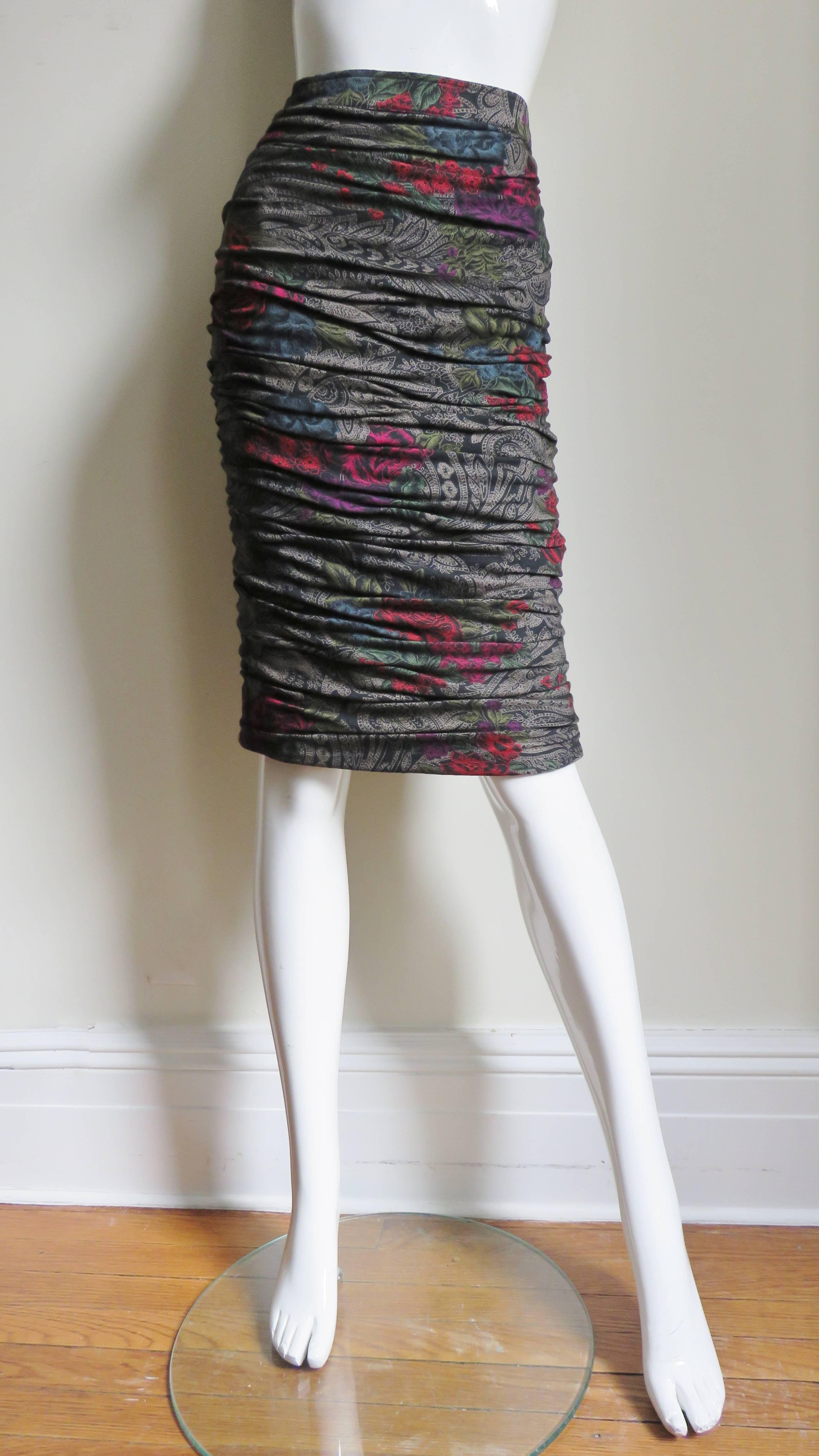 Emanuel Ungaro Ruched Skirt 1990s In Excellent Condition For Sale In Water Mill, NY