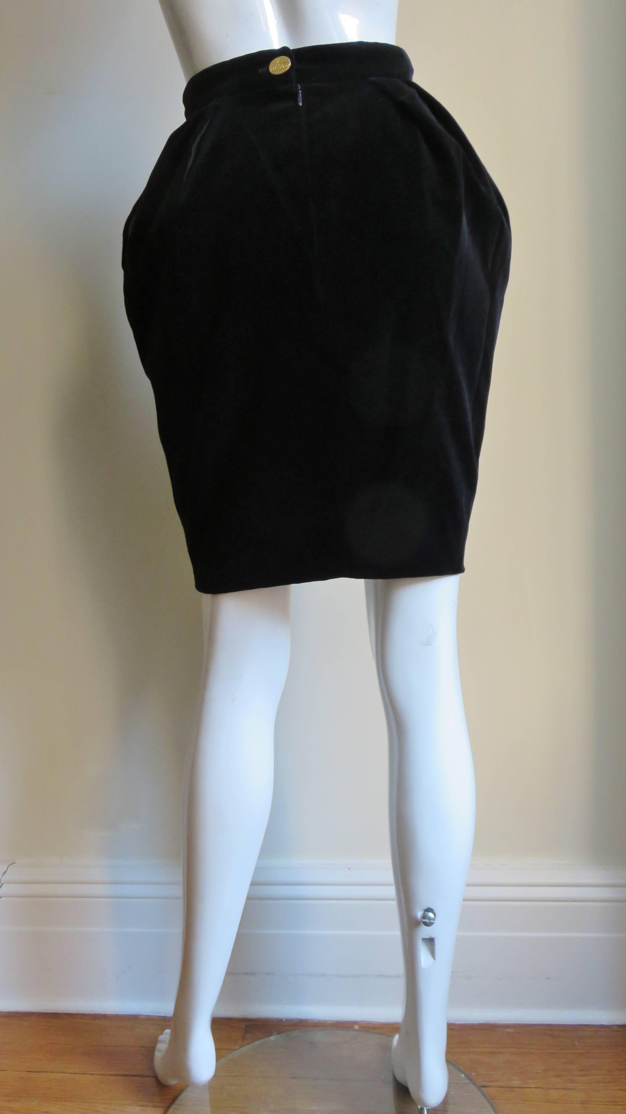 Vivienne Westwood Gold Label Velvet Skirt In Excellent Condition In Water Mill, NY