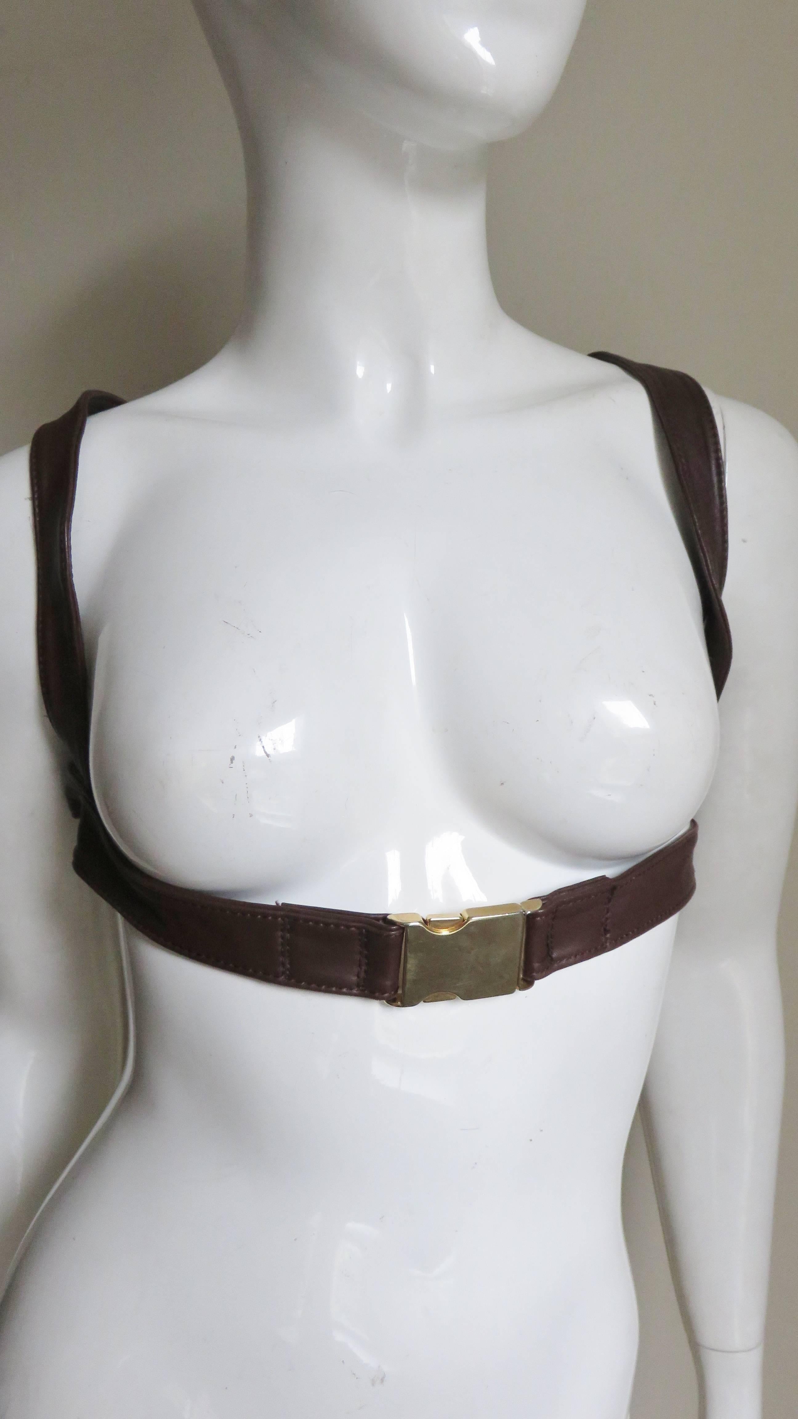 Krizia Harness-Oberteil aus Leder 1980er Jahre im Angebot 1