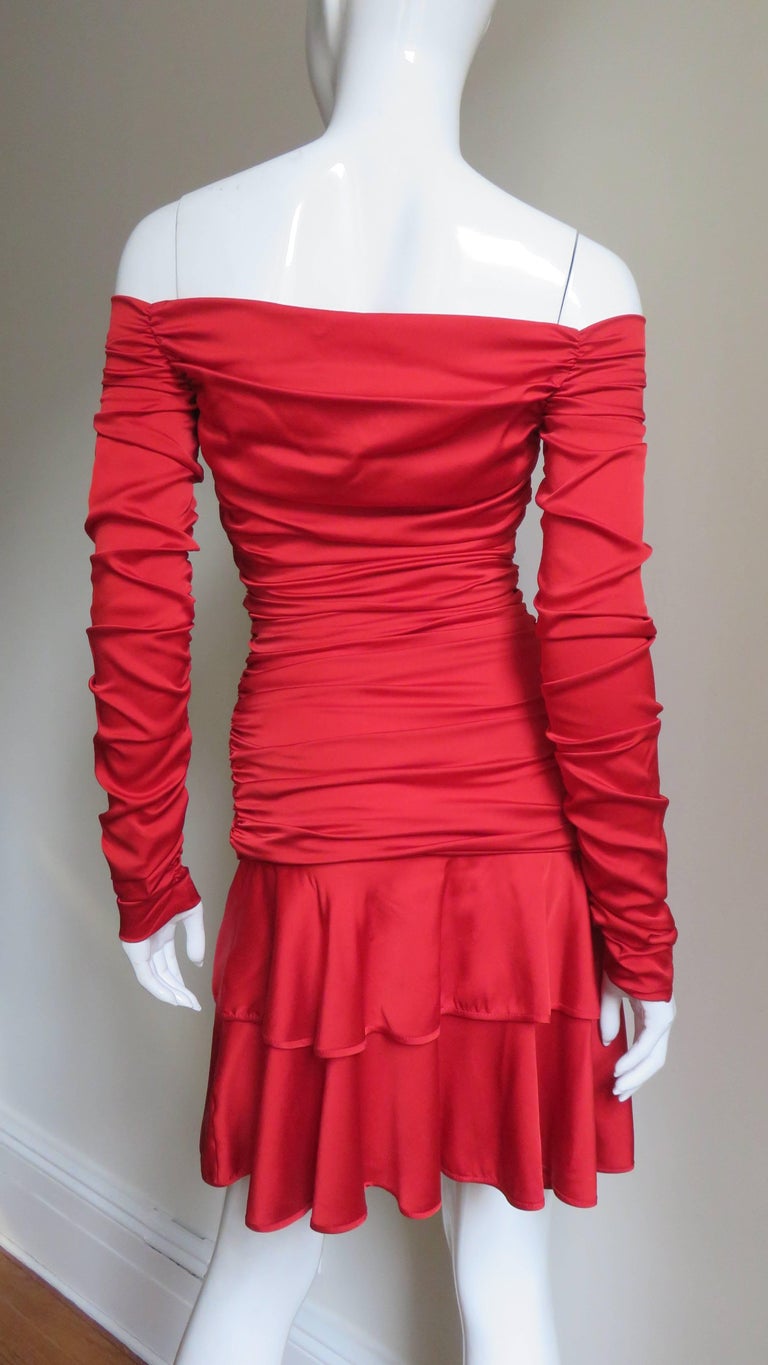 Angelo Tarlazzi Off Shoulder Ruched Silk Dress 1990s For Sale 4