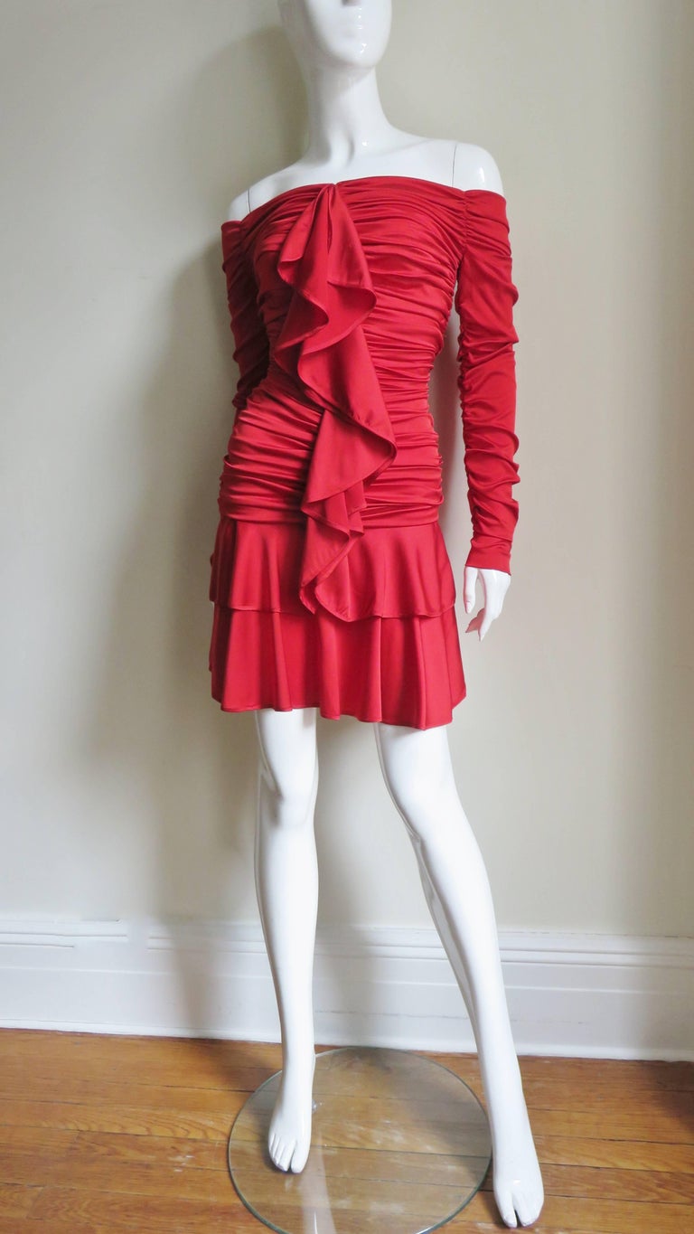 Angelo Tarlazzi Off Shoulder Ruched Silk Dress 1990s For Sale 2