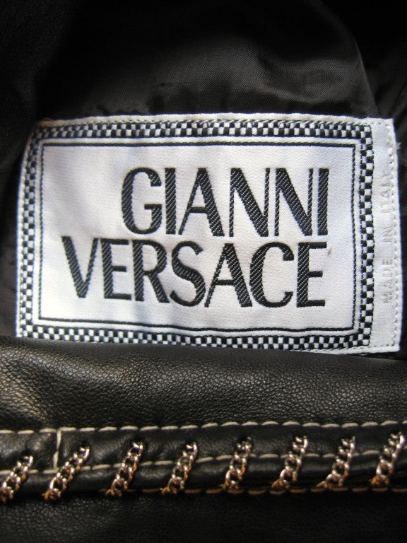  Gianni Versace A/W 1992 Leather Motorcycle Jacket and Pants With Chain Trim  For Sale 13