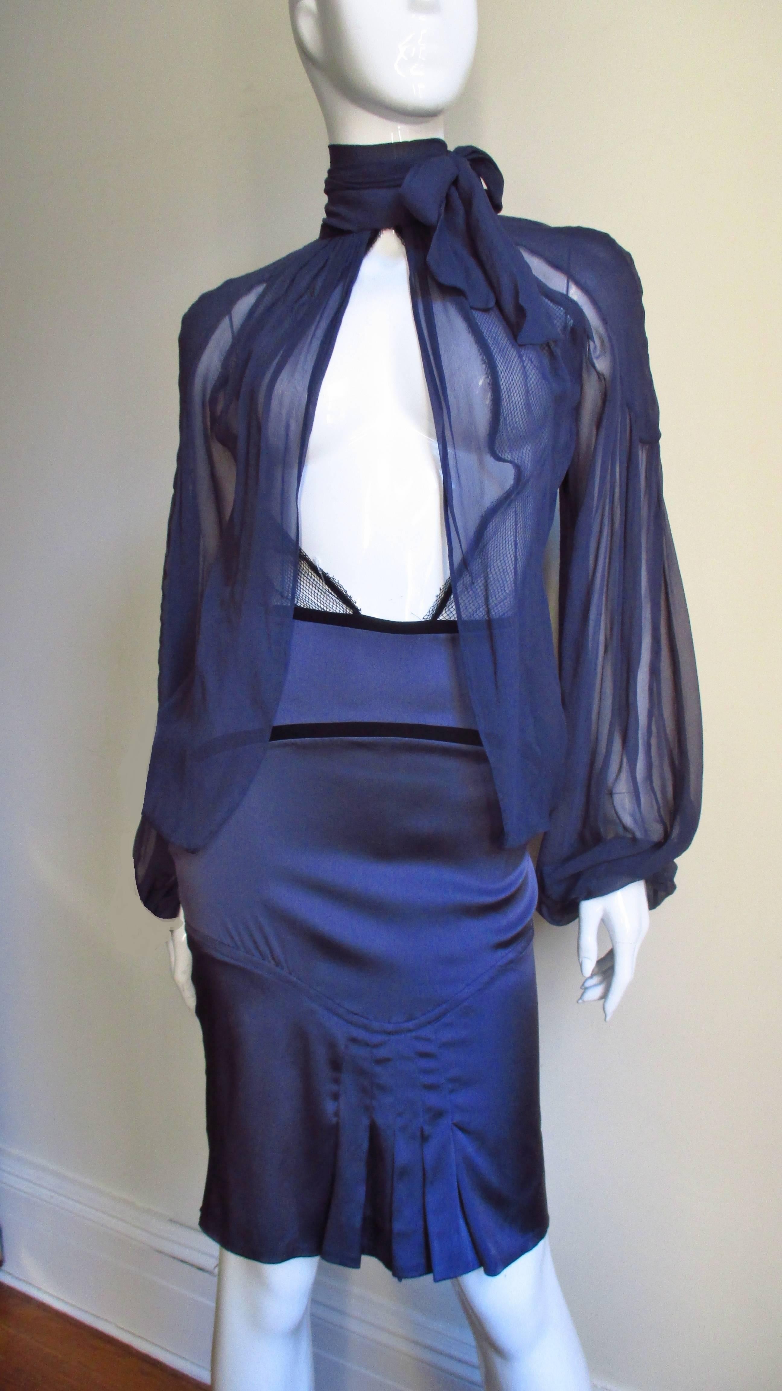 Tom Ford For Gucci Collectable Plunge Silk Dress In New Condition In Water Mill, NY