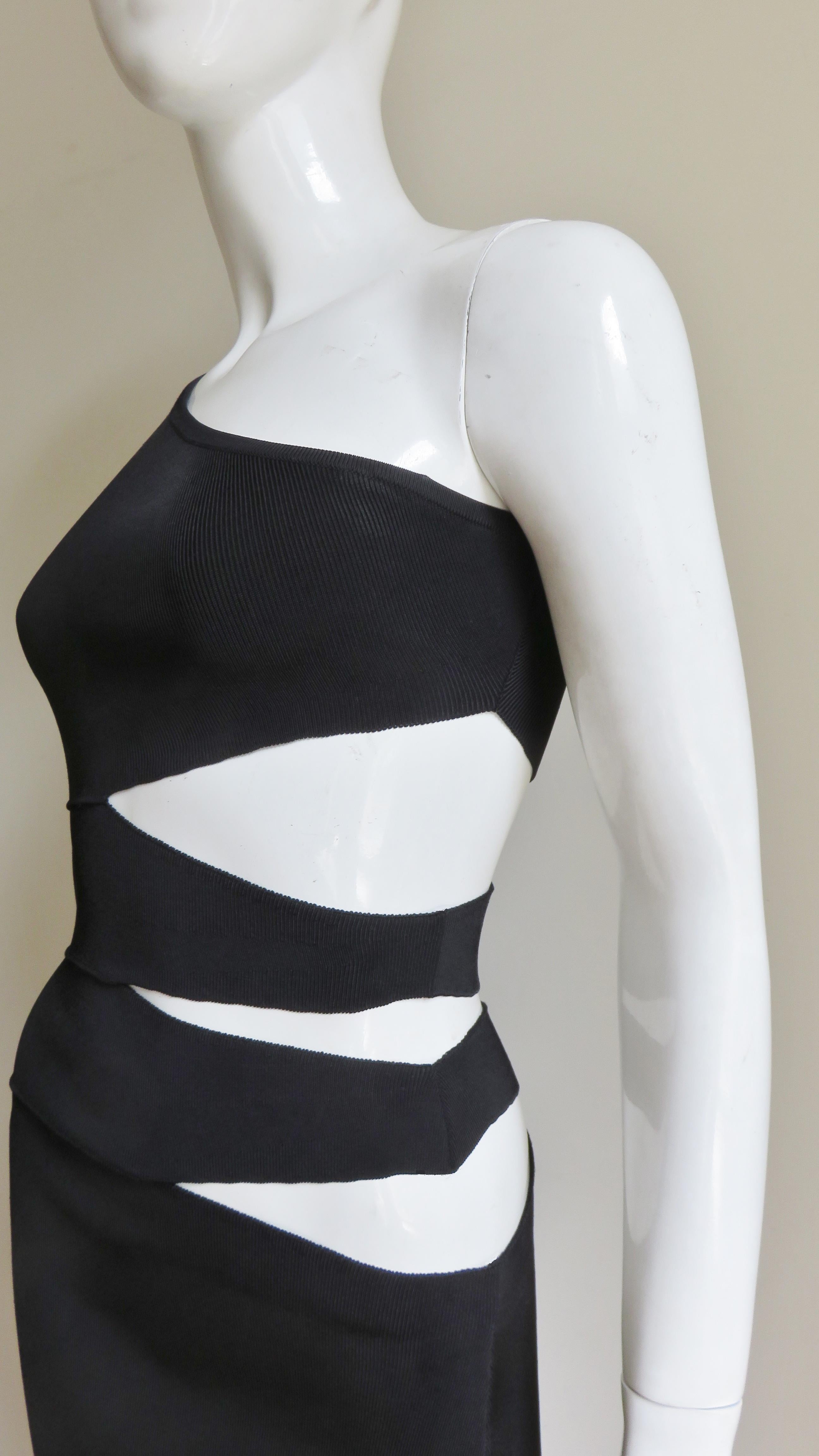 Pierre Balmain One Sleeve Dress with Side Cut outs In Excellent Condition For Sale In Water Mill, NY
