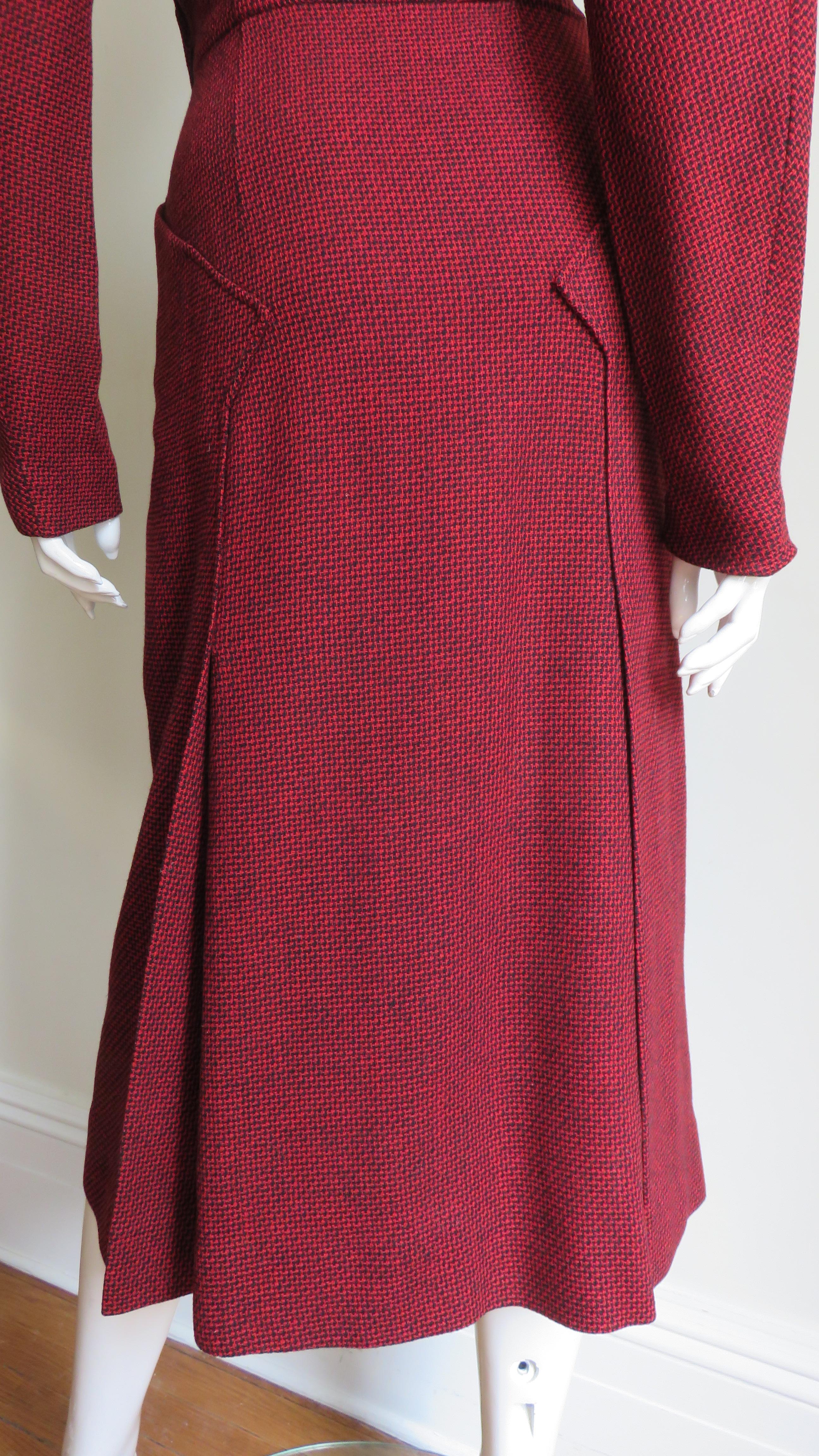 1950s Dress with Detachable Cape 13