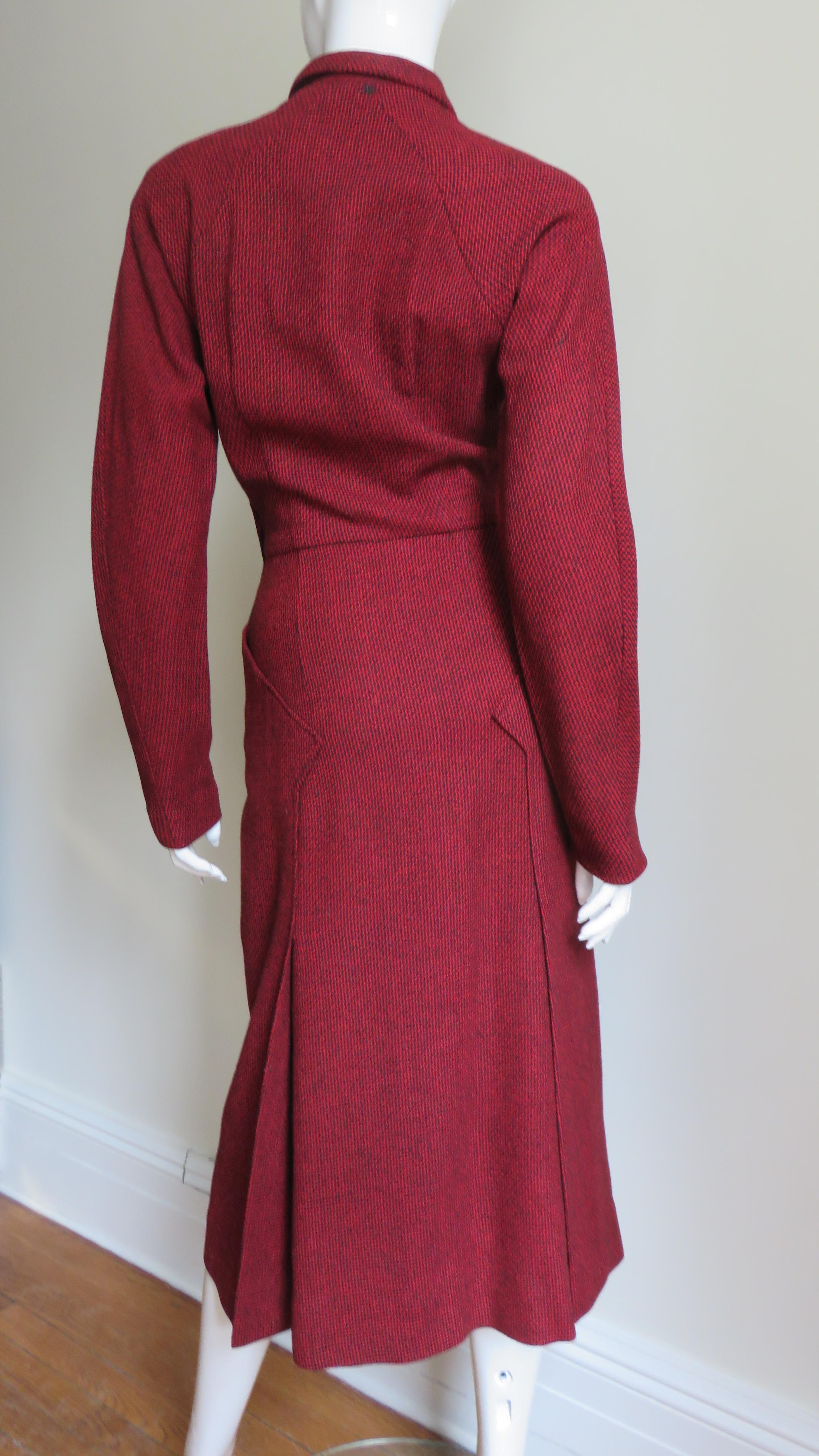1950s Dress with Detachable Cape 9