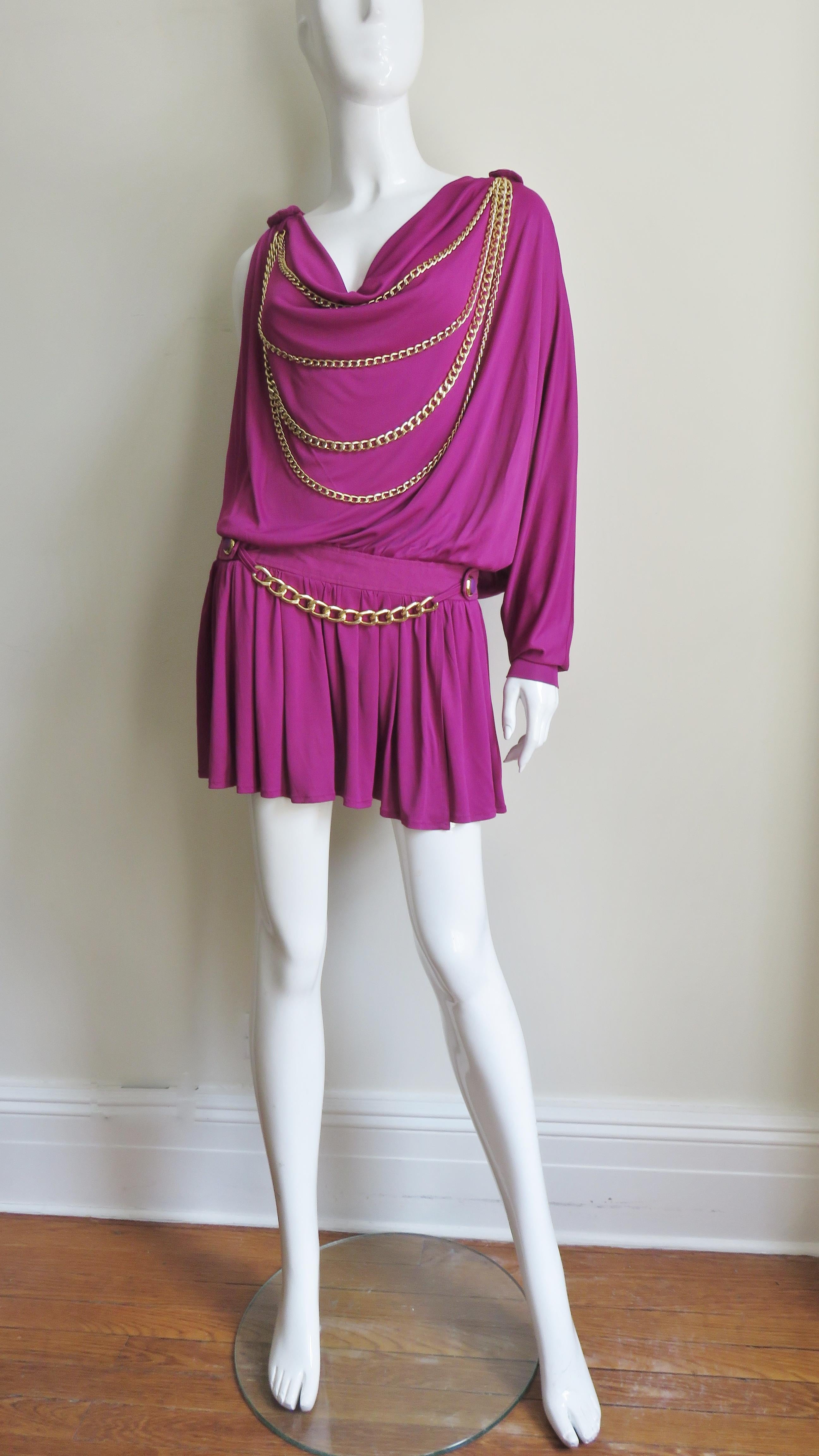 Dolce & Gabbana New One Sleeve Dress with Chains In New Condition In Water Mill, NY