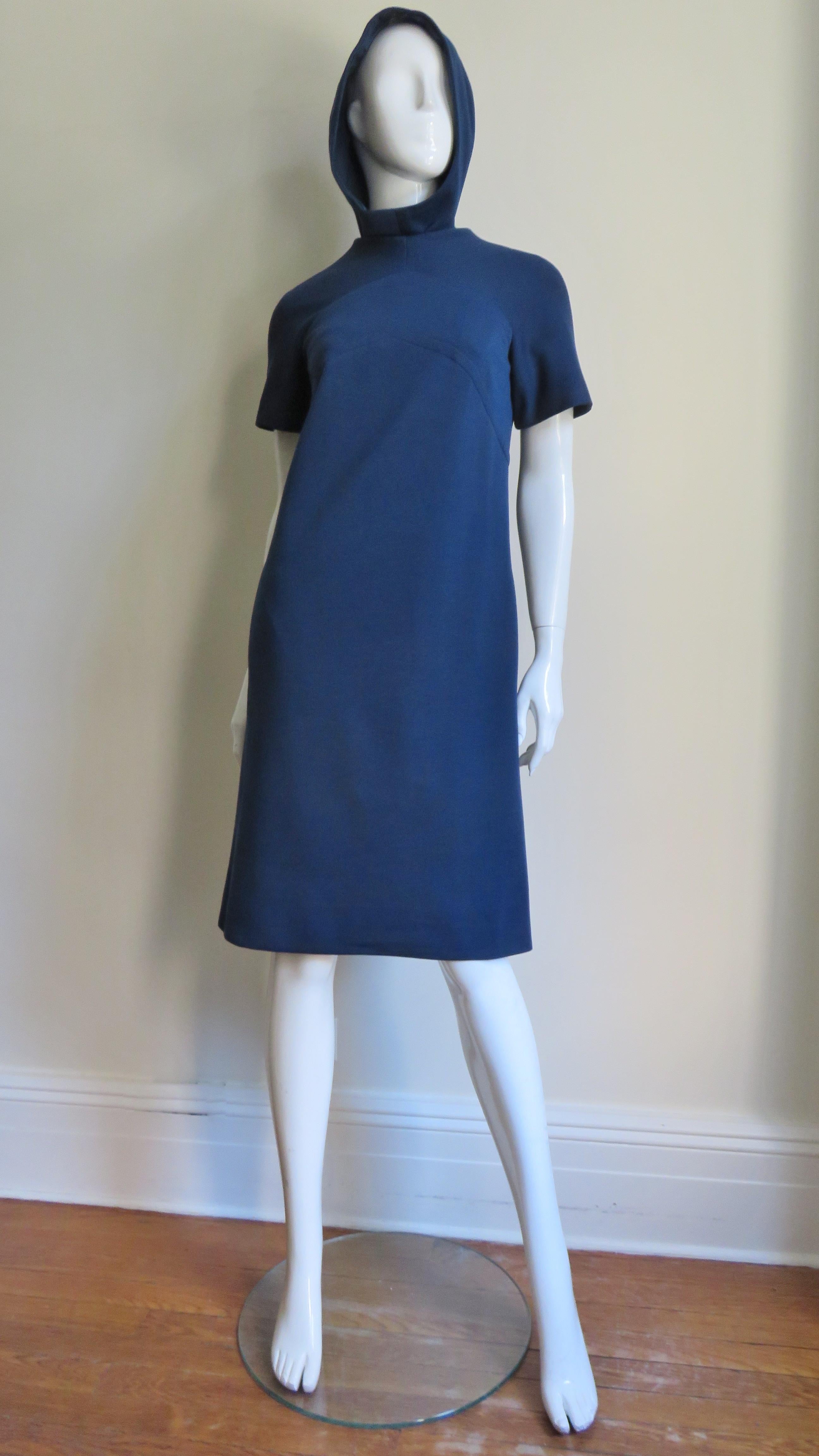  Pauline Trigere 1960s Dress and Hood In Good Condition For Sale In Water Mill, NY