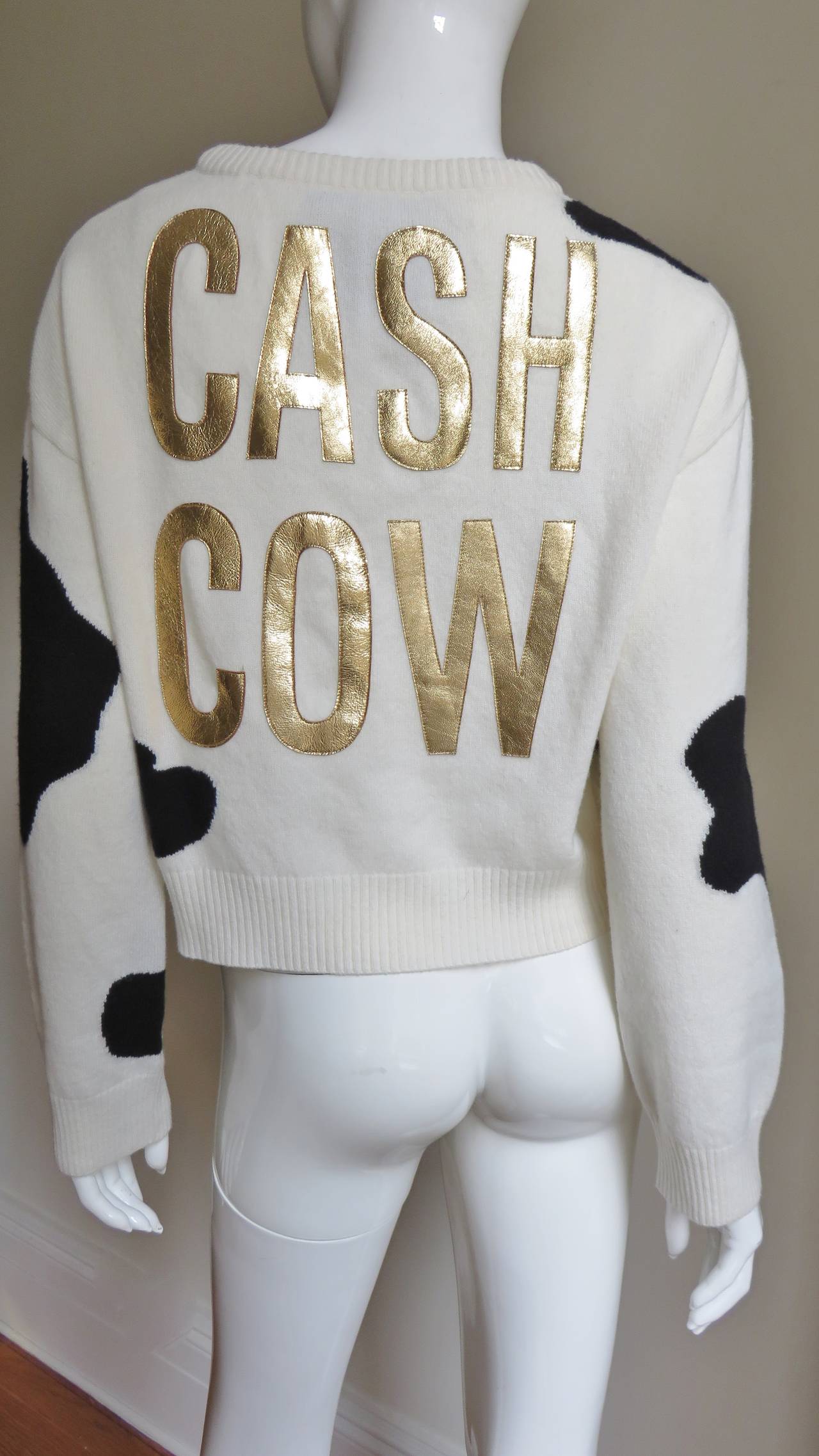 Moschino Couture Cash Cow Appliqued Cashmere Sweater For Sale 1