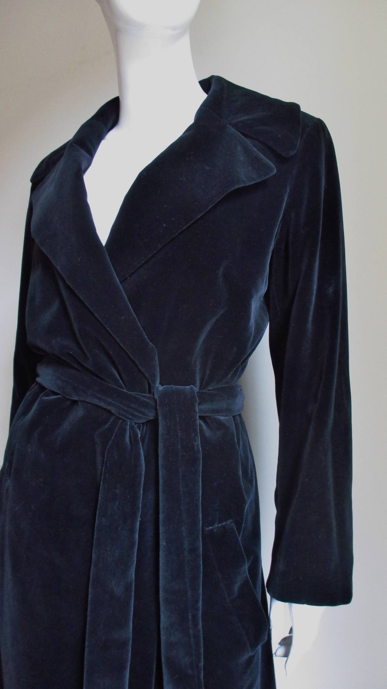 Halston Velvet Wrap Coat 1970s In Good Condition In Water Mill, NY