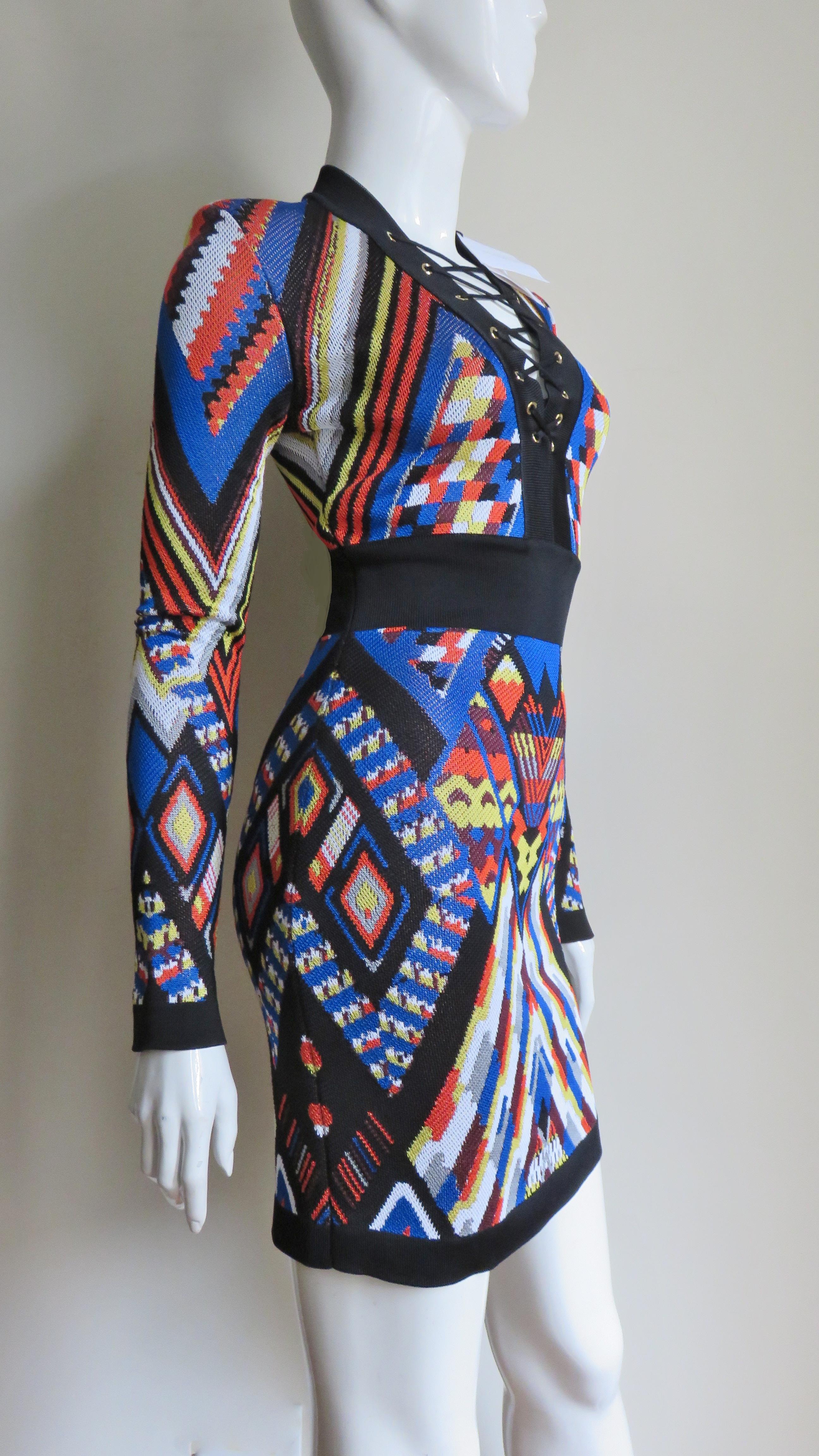 Pierre Balmain New Geometric Print Lace up Dress For Sale 2