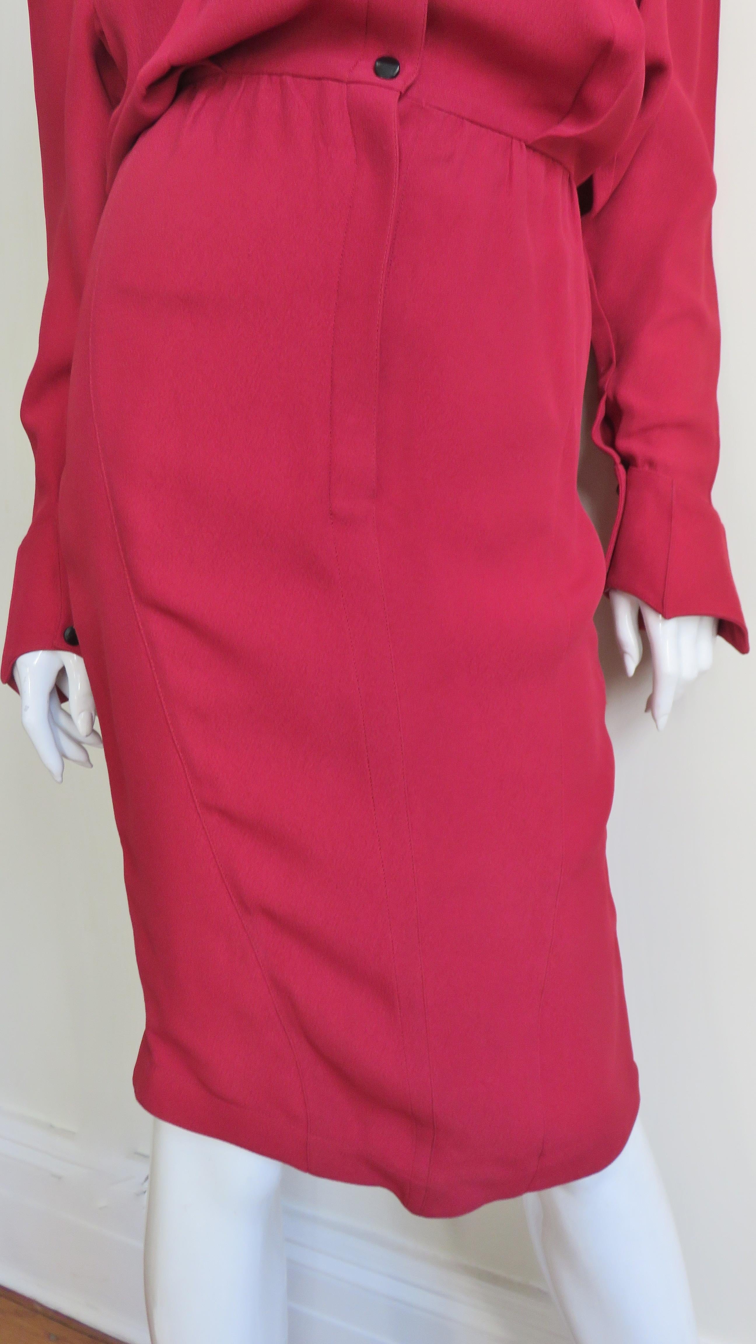 Thierry Mugler Dress with Pointed Collar and Cuffs 1980s For Sale 1