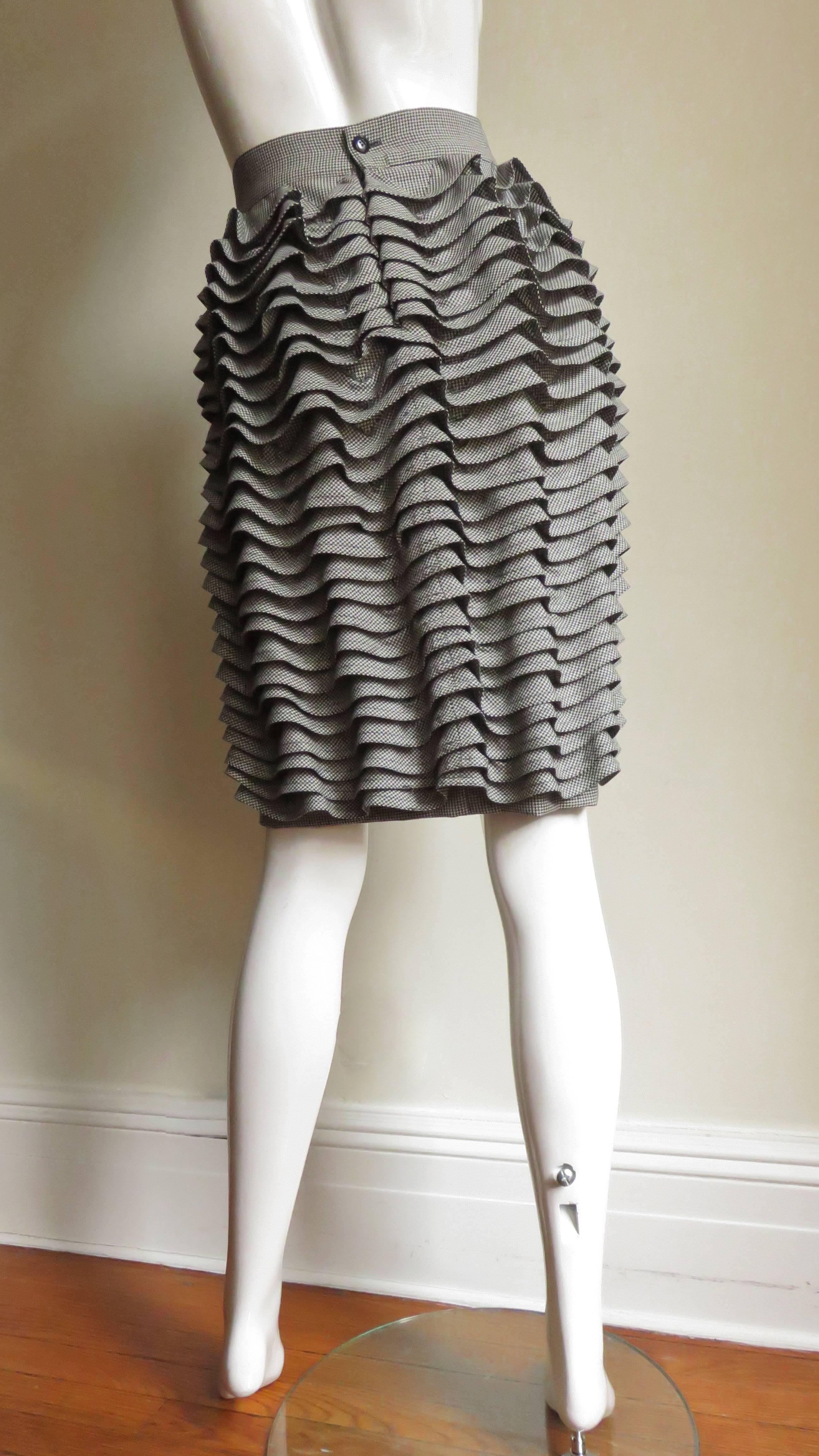  Gianni Versace Couture Check Ruffle Skirt 1990s For Sale 4