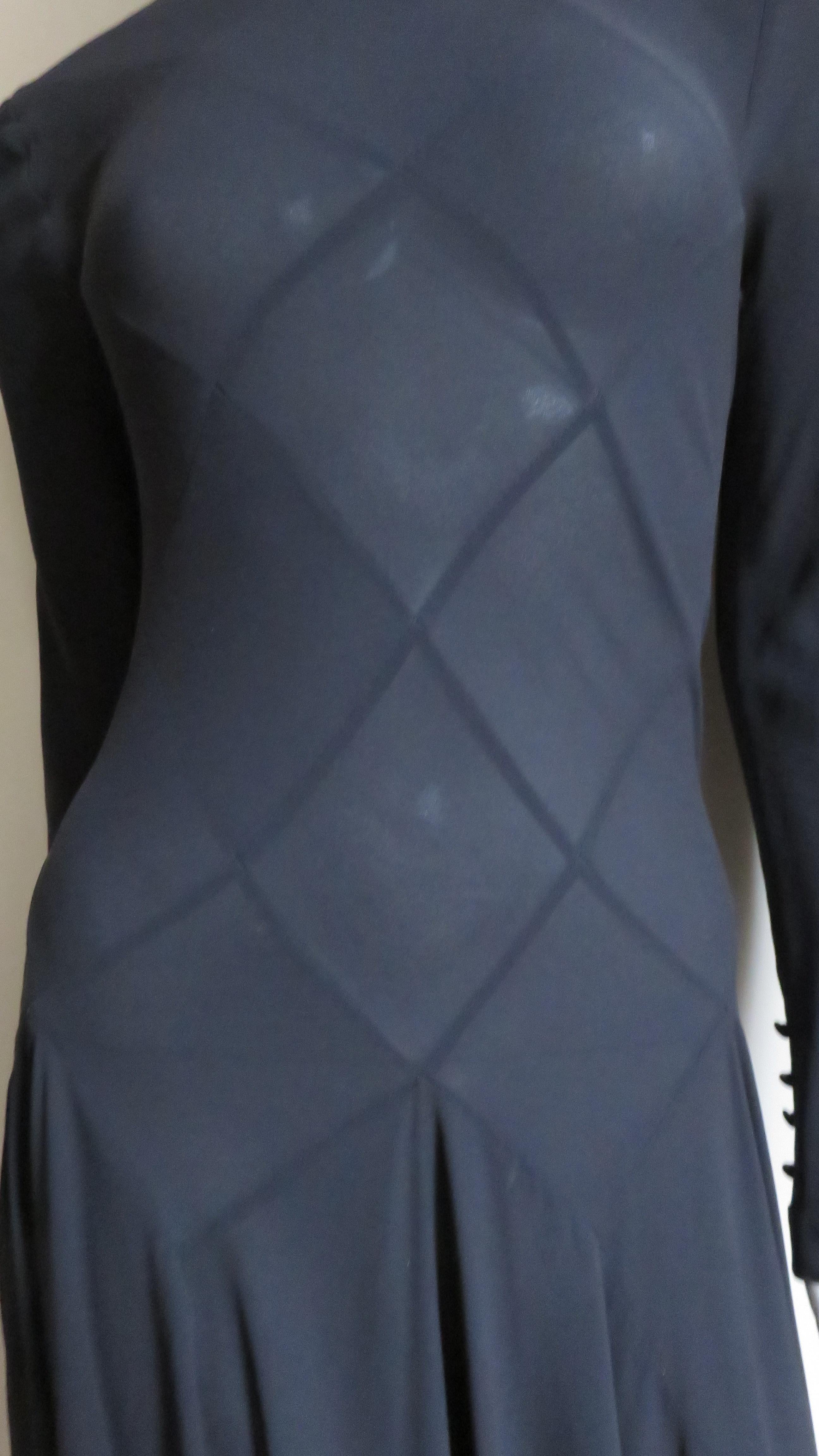 Calvin Klein - Robe longue en soie avec motifs marins complexes en vente 2