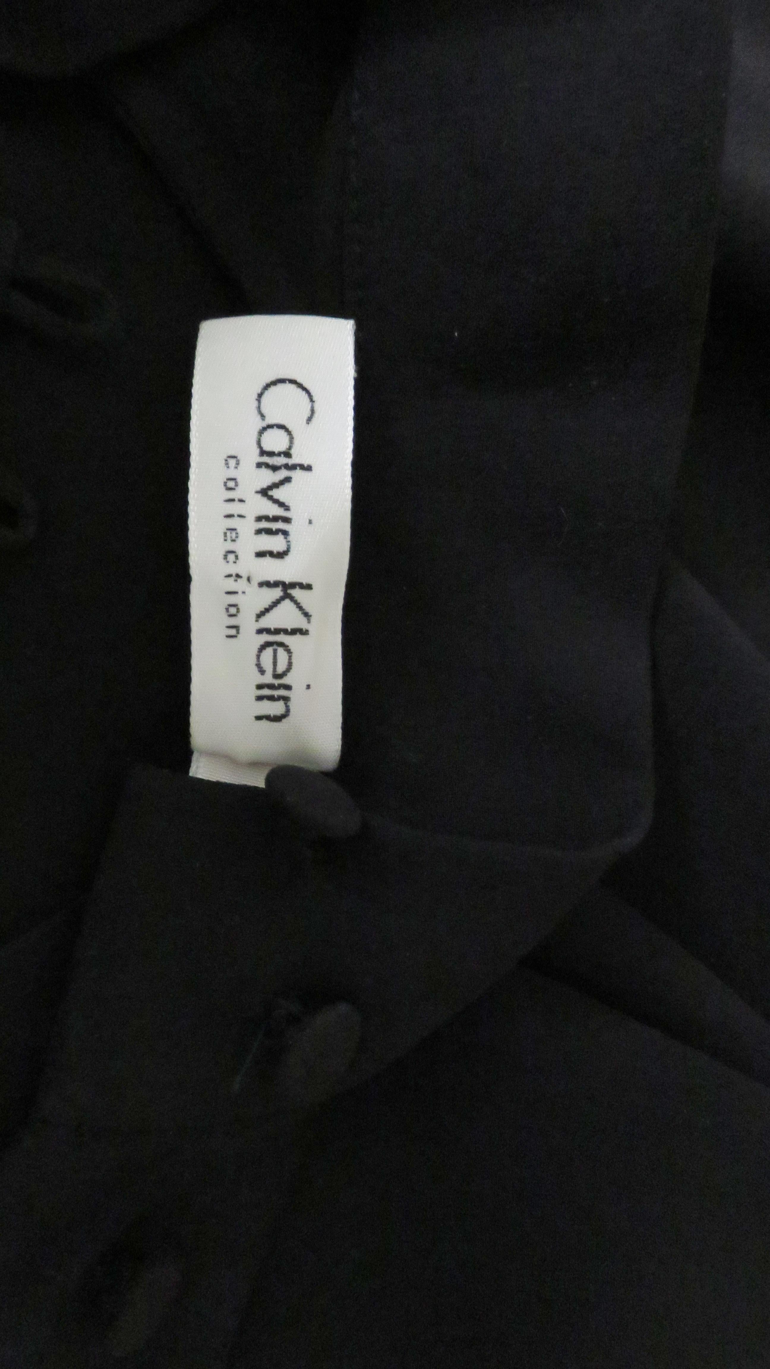 Calvin Klein - Robe longue en soie avec motifs marins complexes en vente 12