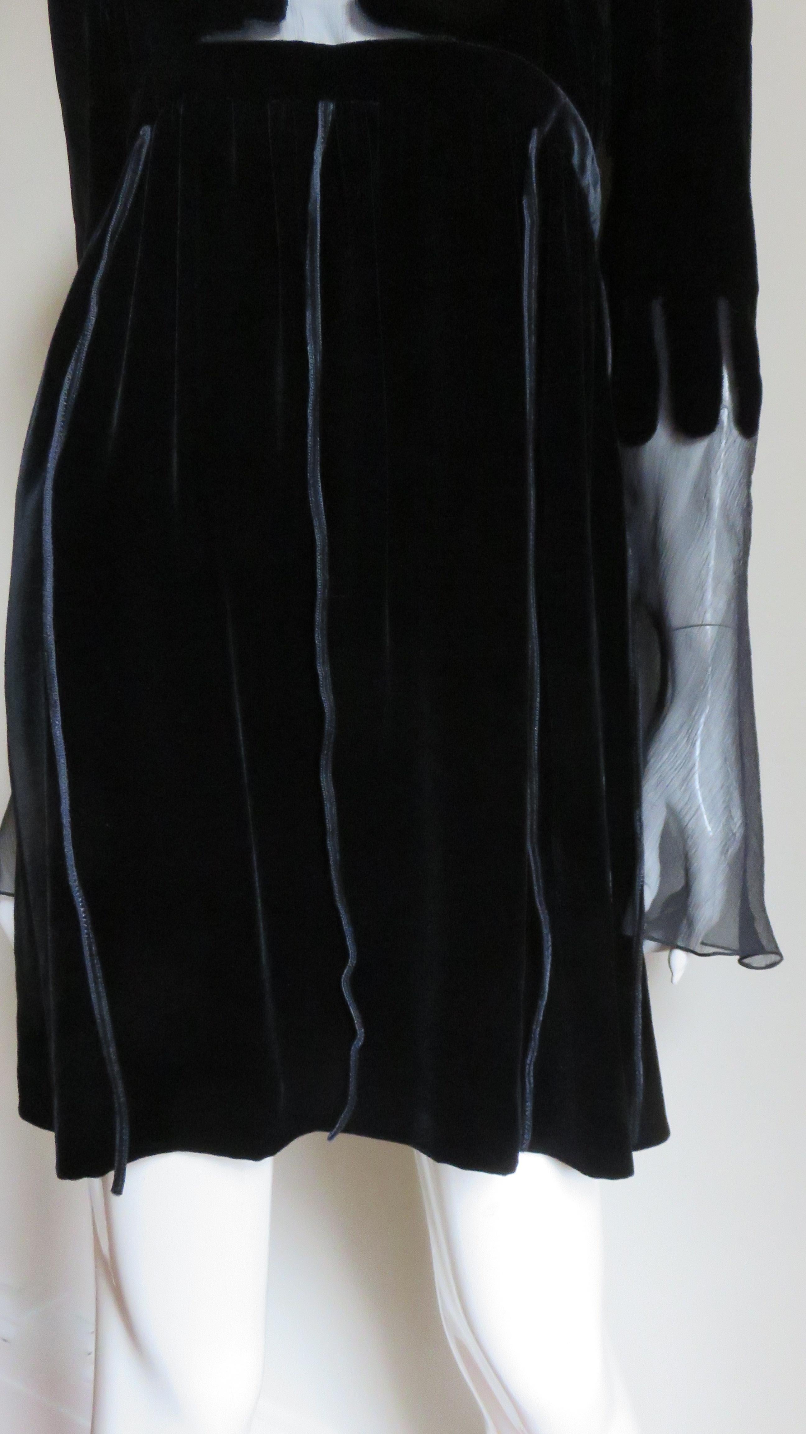 Tom Ford pour Gucci - Robe en velours de soie, neuve, automne-hiver 2001 Pour femmes en vente