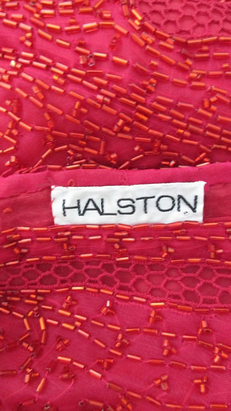 Halston - Robe portefeuille à perles, années 1970 en vente 9