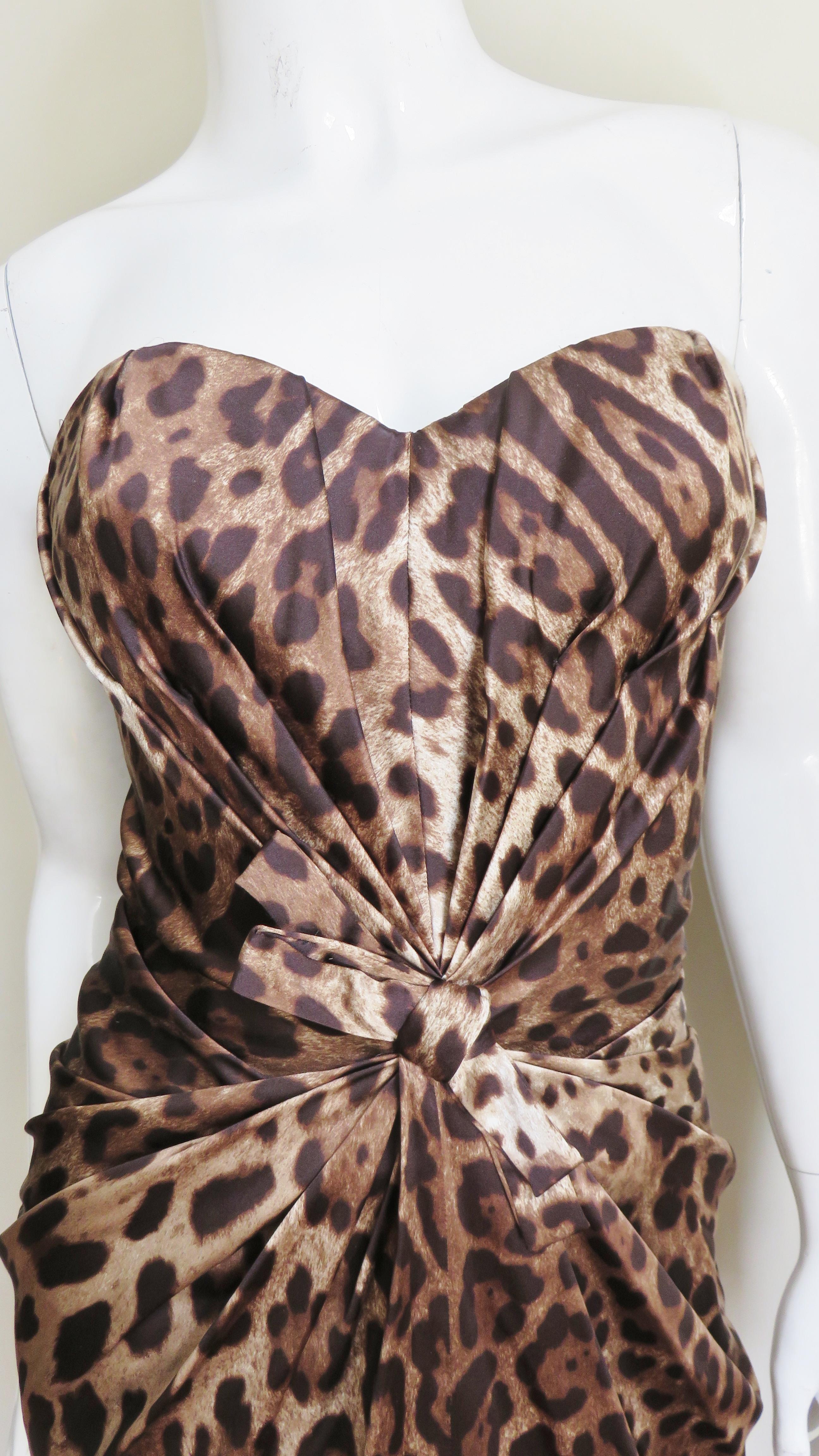 Natural - Save 30% Womens Dresses Dolce & Gabbana Dresses Dolce & Gabbana Silk Bustier Dress in Beige,Brown 