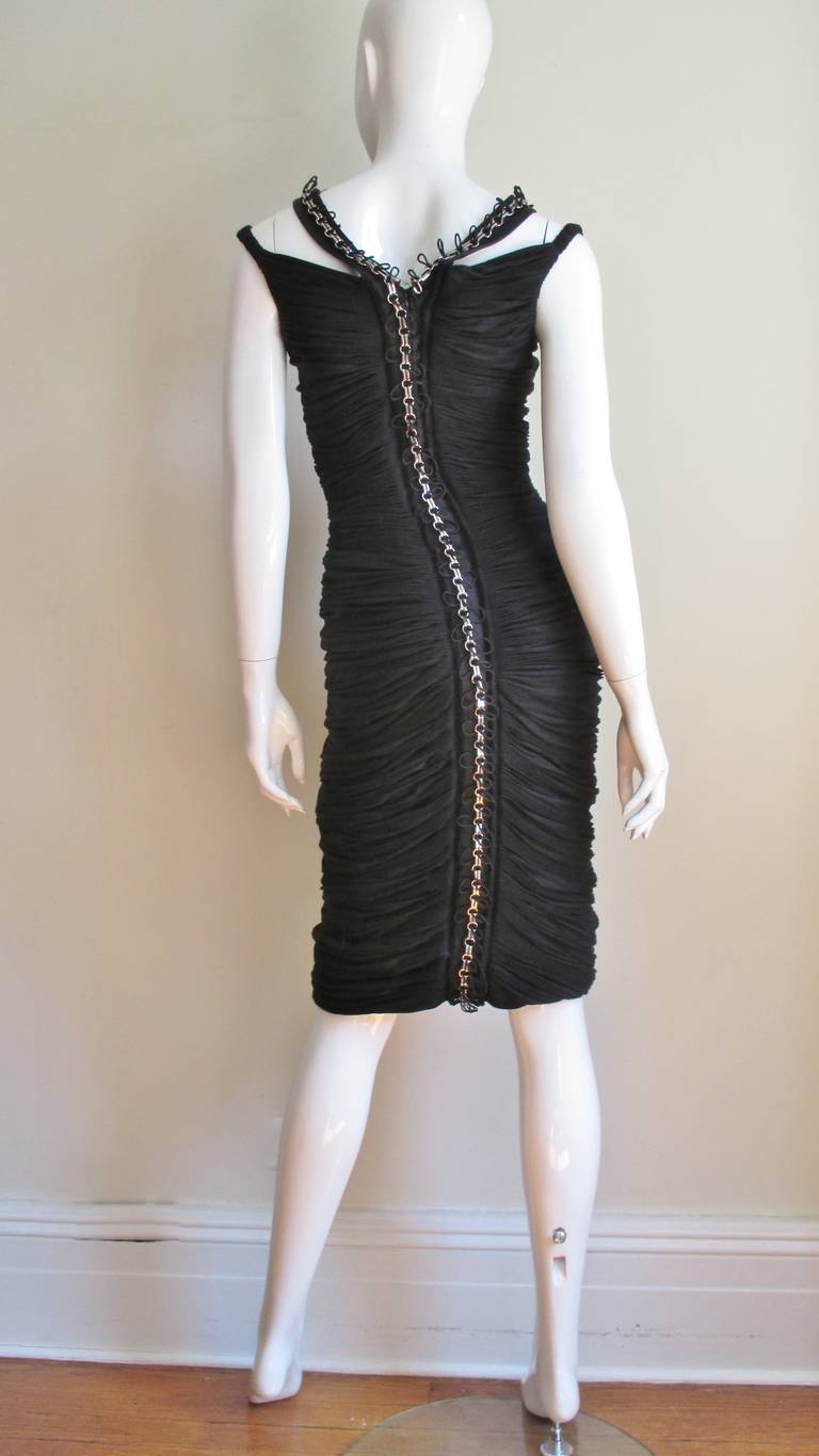 Anne Klein New Ruched Dress with Chain Detail For Sale 7