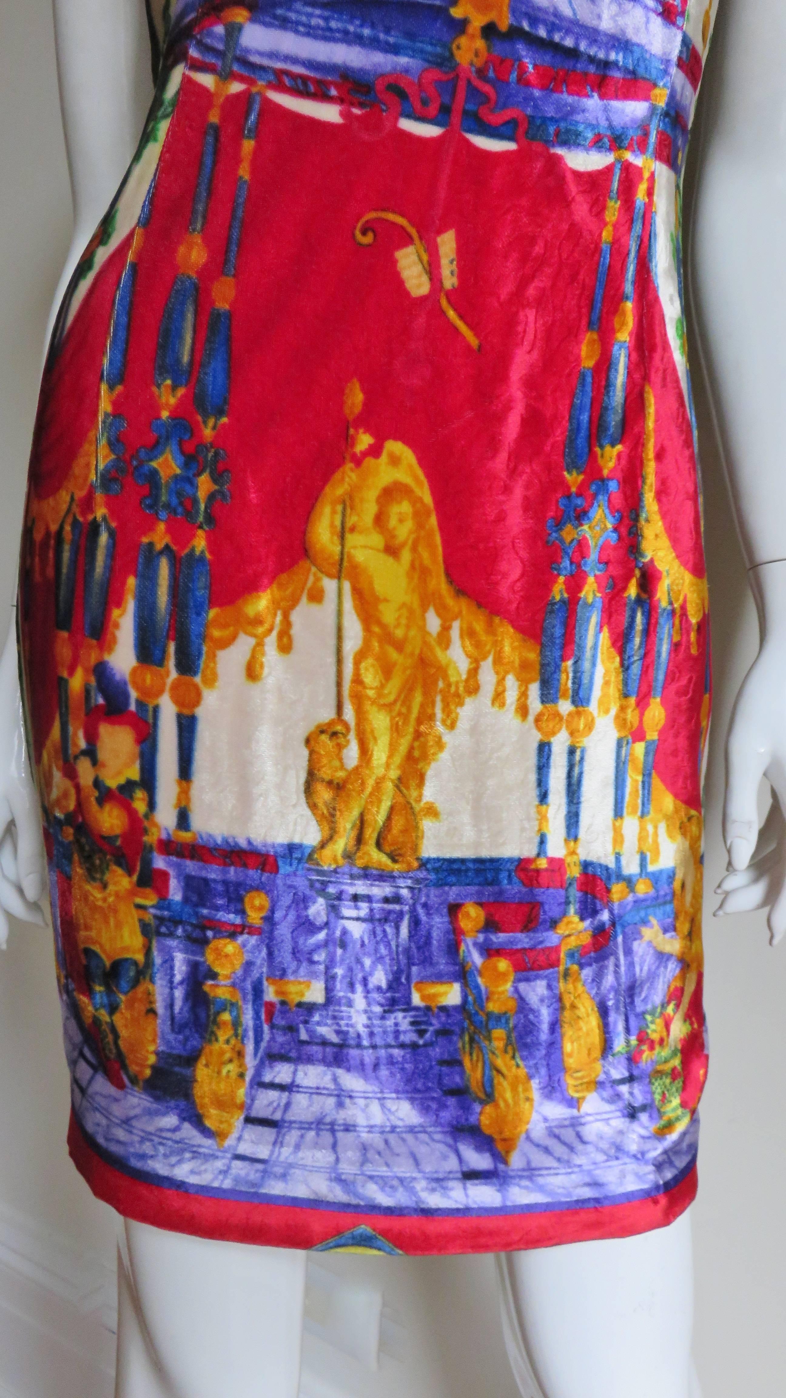 Gianni Versace New Silk Strapless Dress 1990s In Good Condition For Sale In Water Mill, NY