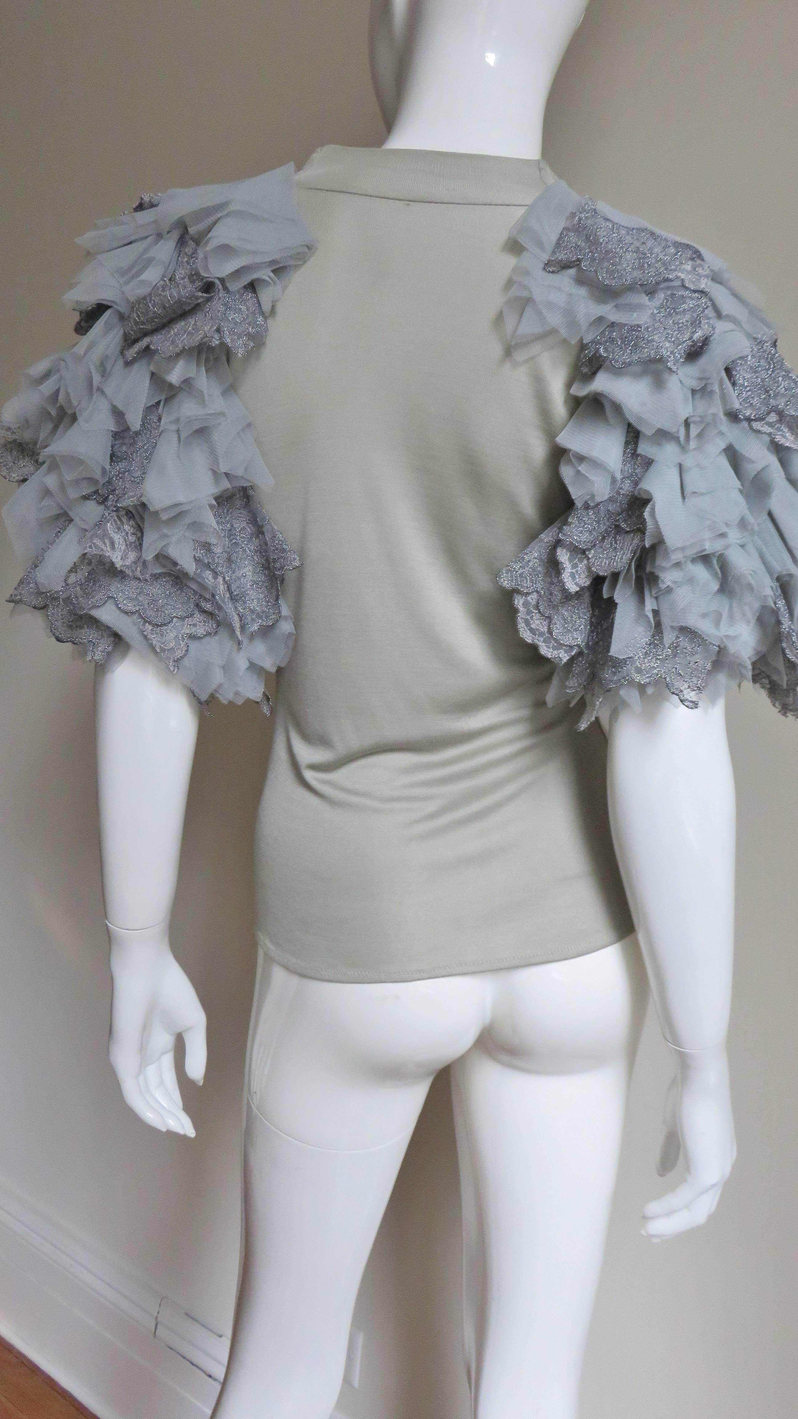 Alexander McQueen New Silk Top with Tulle and Lace Sleeves S/S 1999 For Sale 2