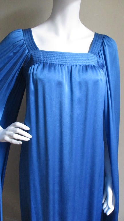 Christian Dior Couture Numbered Gown 1970s In Good Condition For Sale In Water Mill, NY