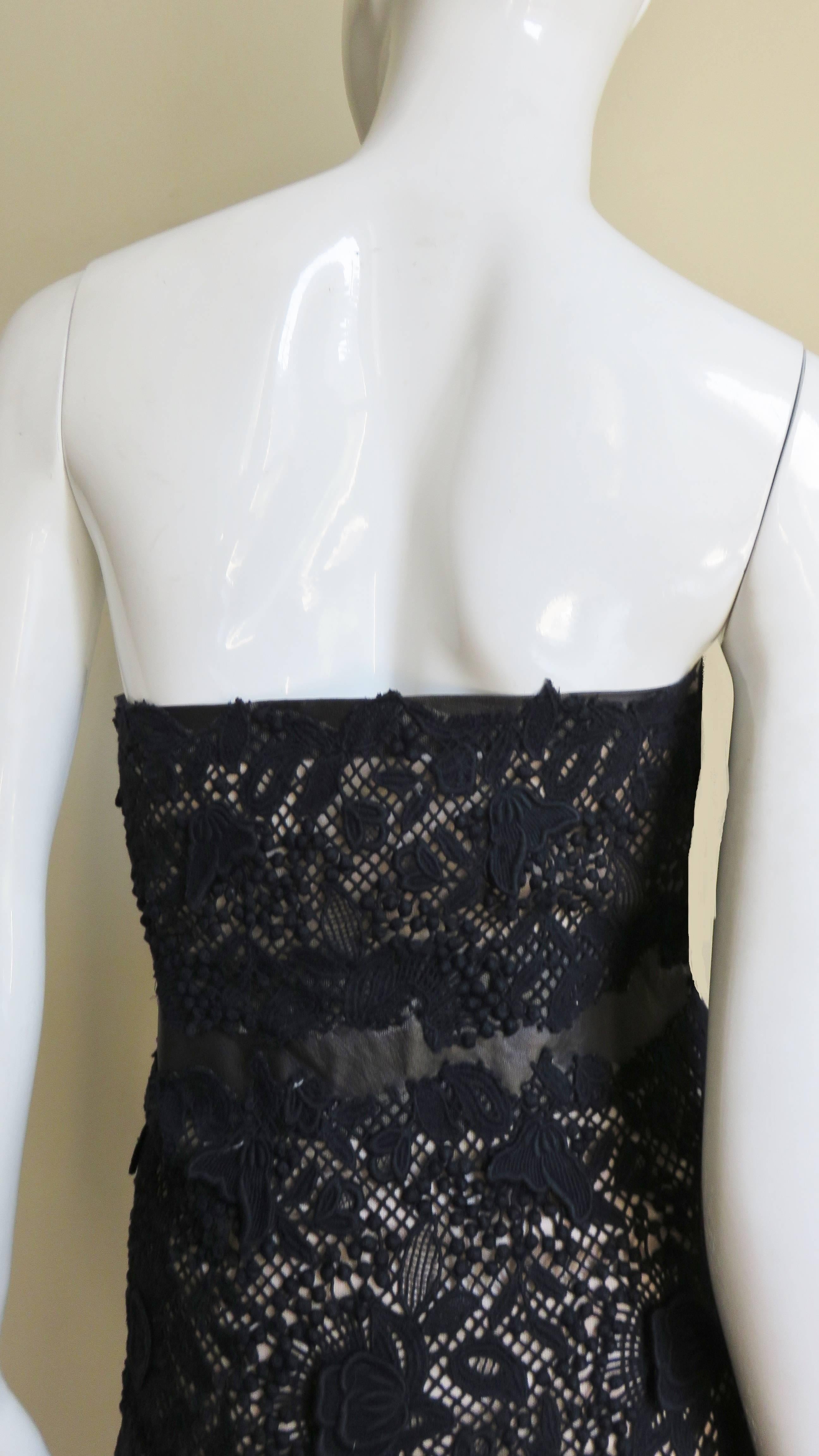 Valentino New Lace and Leather Strapless Dress For Sale 3