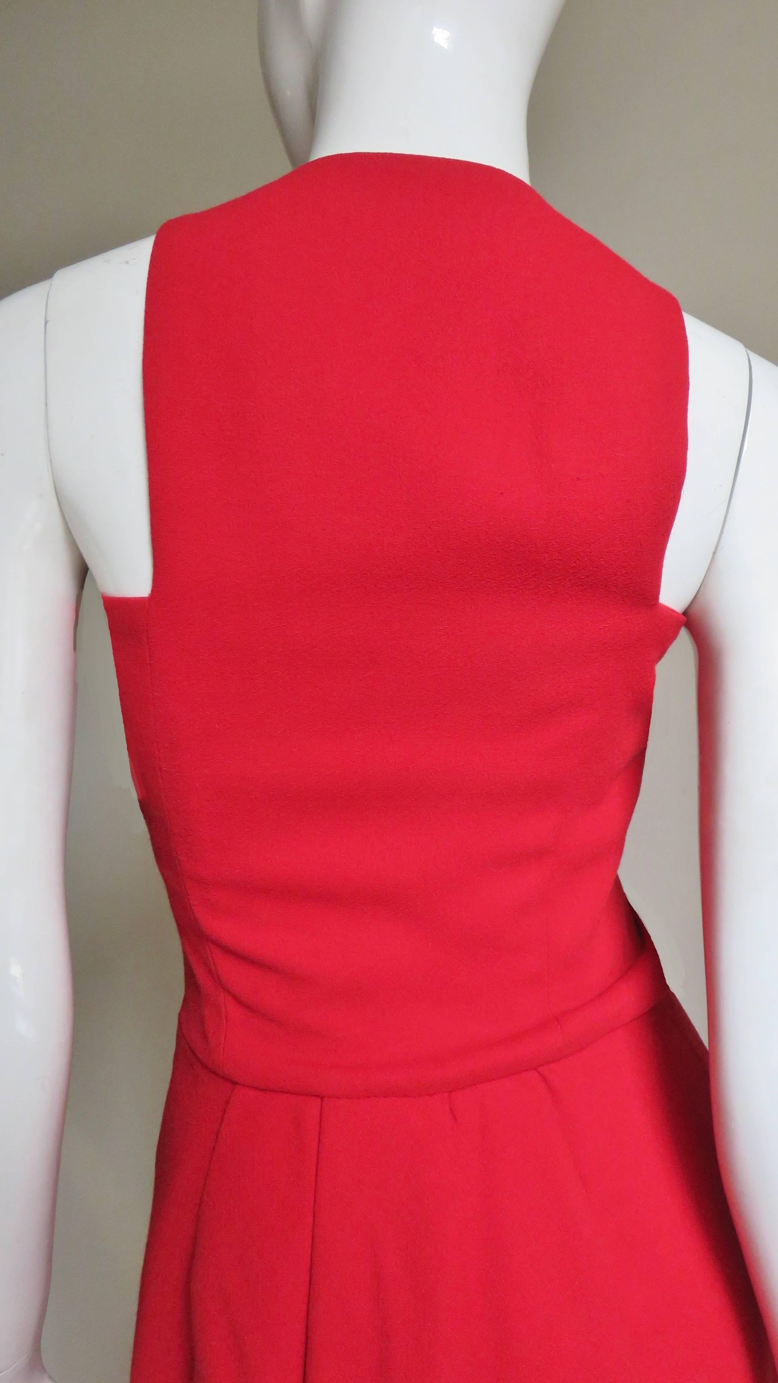 Gianni Versace Vestido escultural Años 90 en venta 4