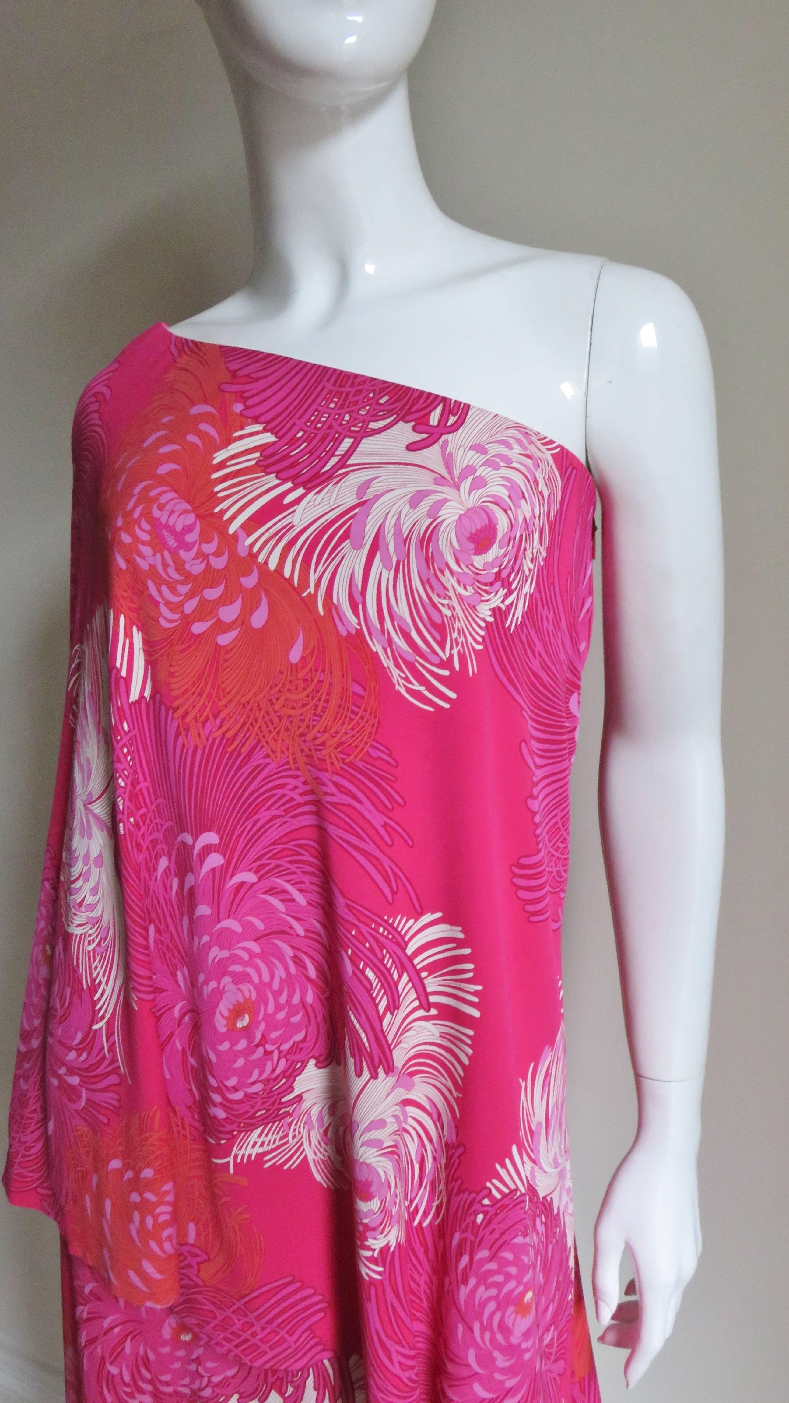 Rose  Gucci par Tom Ford - Robe asymétrique en soie en vente