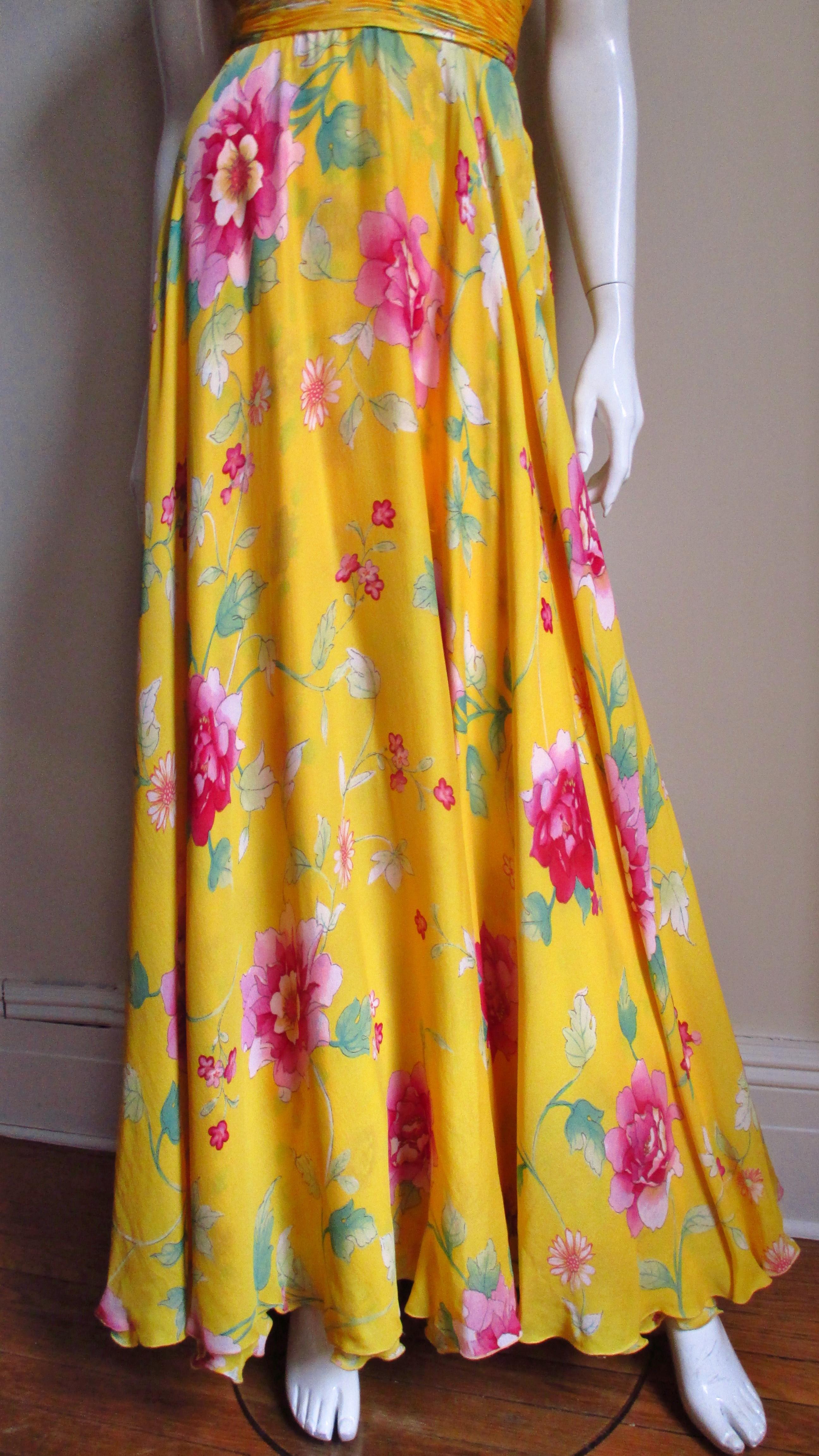  Valentino Ruched Silk Flower Gown 2