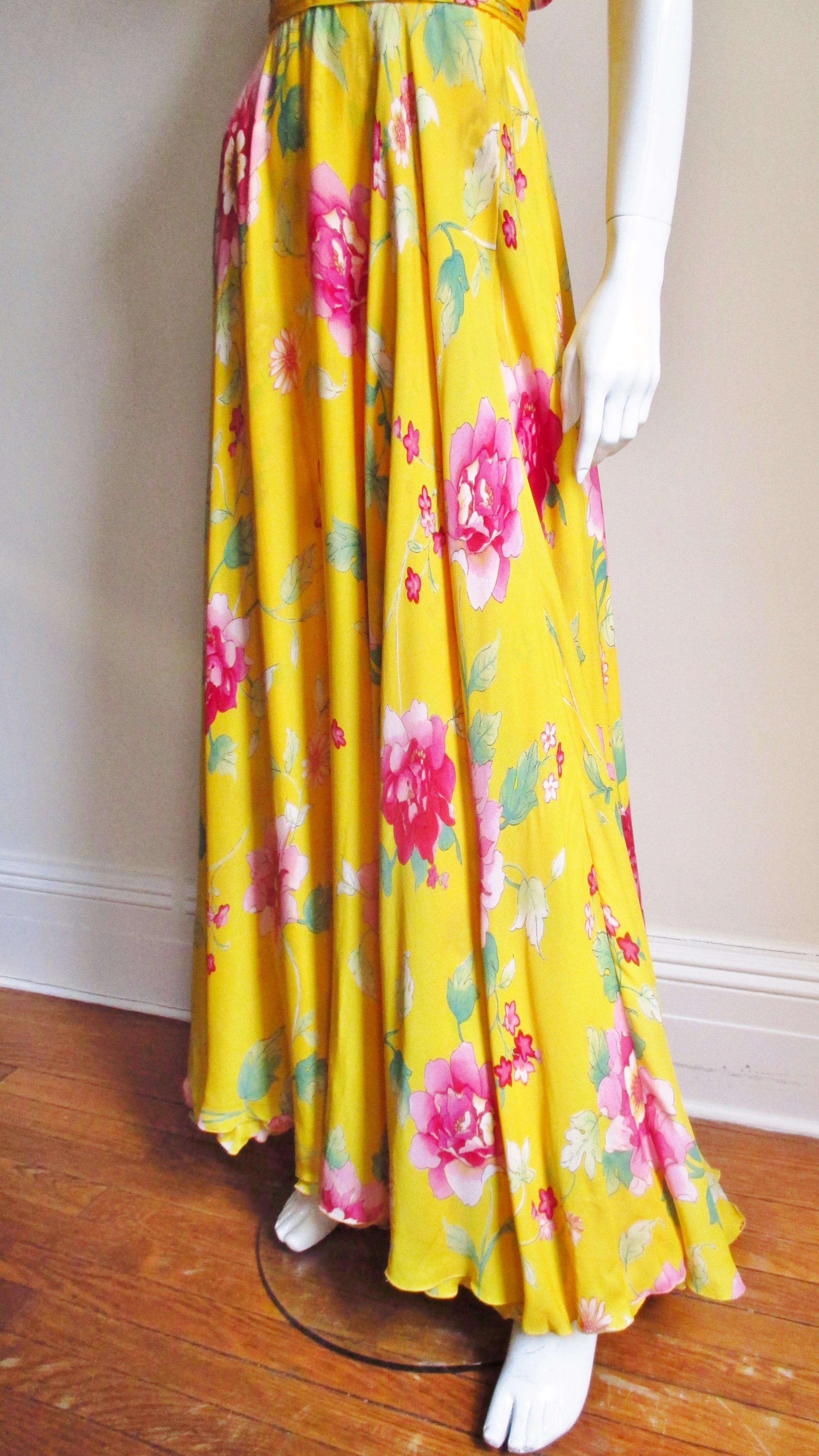  Valentino Ruched Silk Flower Gown 3