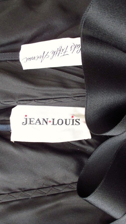 Vestido a capas de seda Jean Louis años 60 en venta 9
