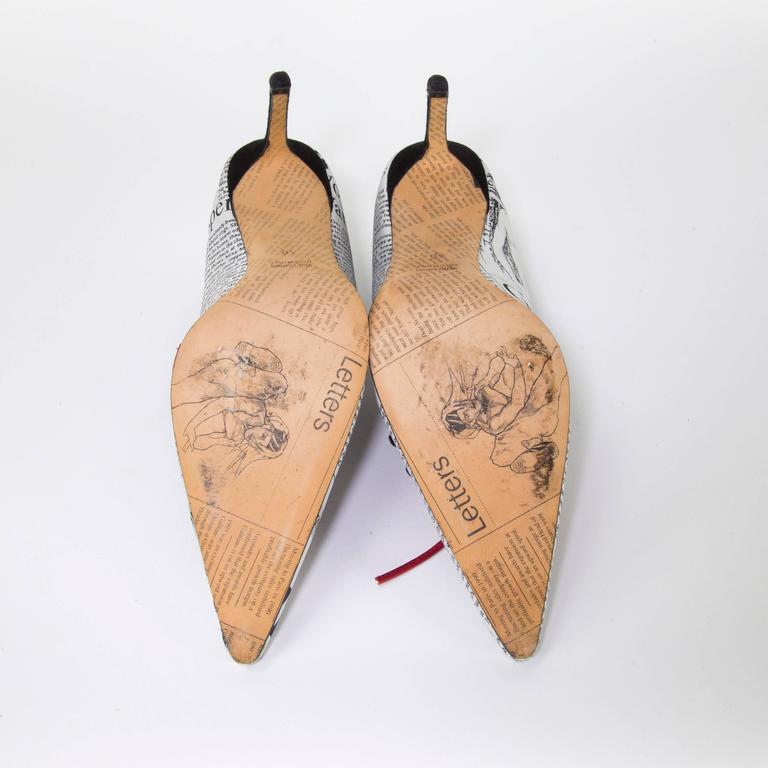 Vero Cuoio Shoes Suede Leather and Silk Magazine Newspaper Print Pumps