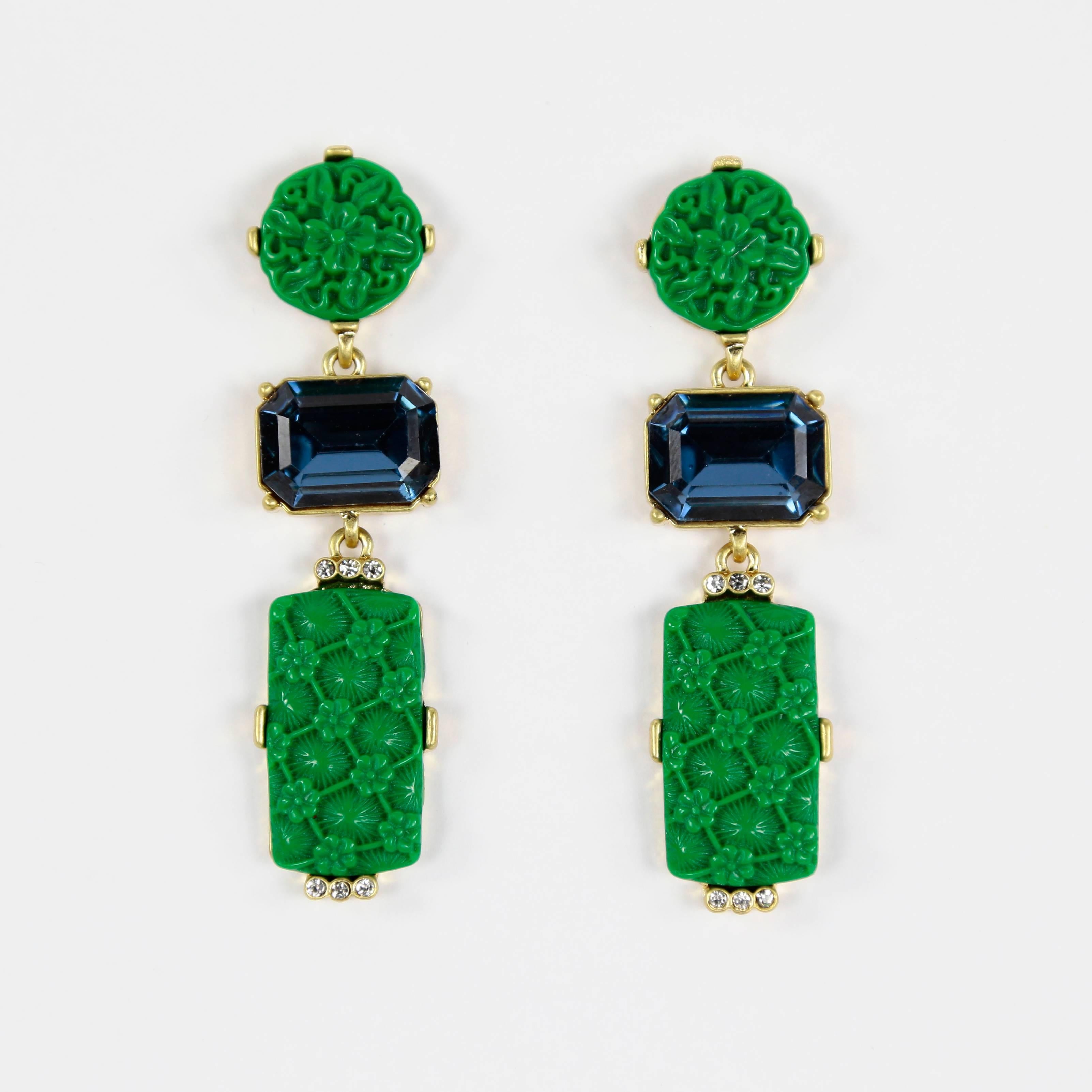 Festive Faux Green Jade and Faux Blue Sapphire Statement Dangle Earrings In Excellent Condition In Montreal, QC