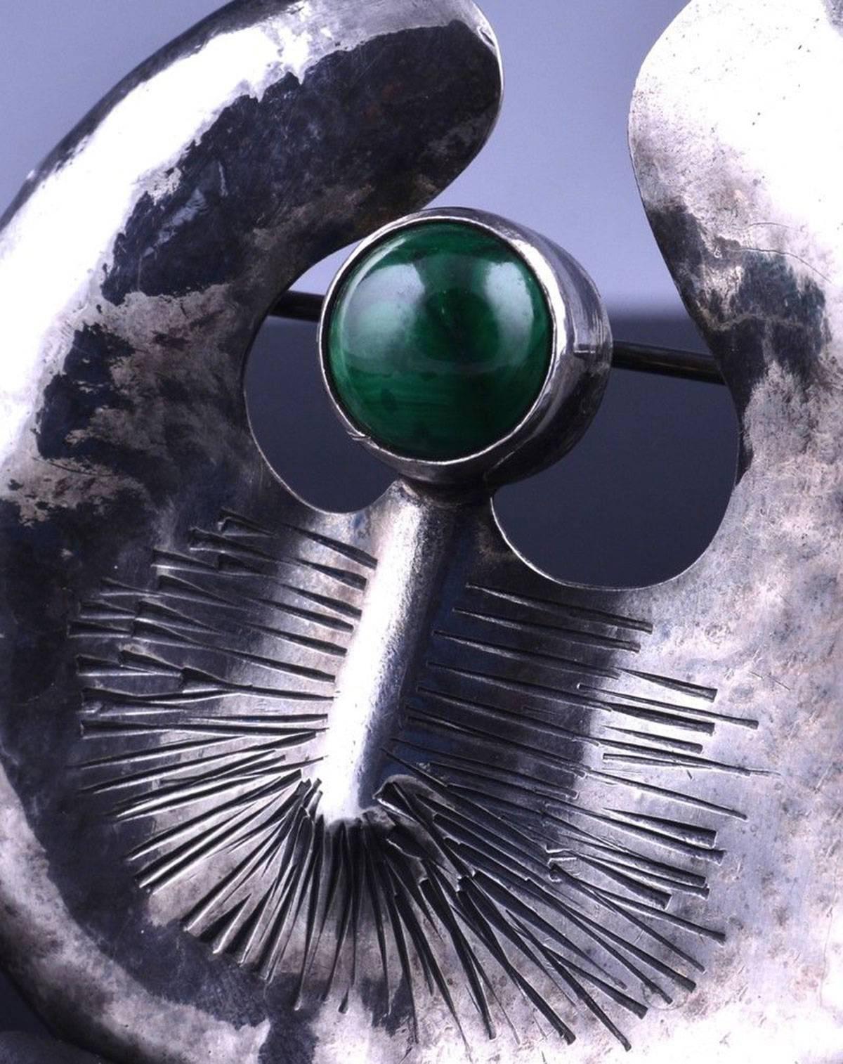 Large Modernist Abstract Sterling Silver Malachite Statement Brooch Pin In Excellent Condition In Montreal, QC