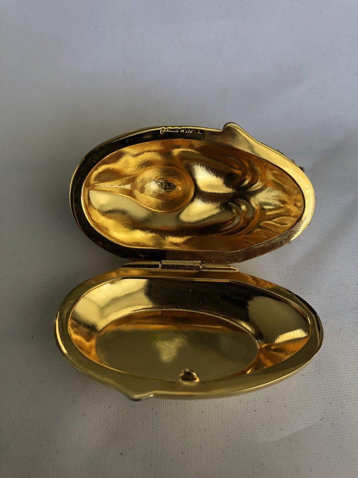 Judith Leiber Ruhender Crane Vogel Diamante Gold Trinket Pill Box  im Zustand „Neu“ im Angebot in Montreal, QC