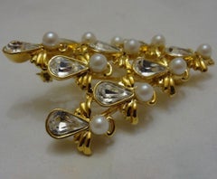 Butler Wilson Designer BW Faux Diamond Pearl Angel Christmas Tree Brooch Pin