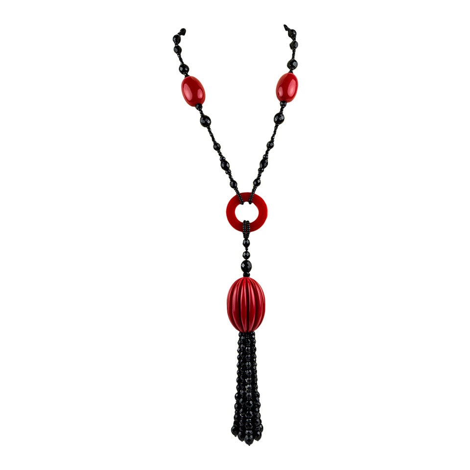Black Jet Bead and Red Celluloid Flapper Runway Necklace