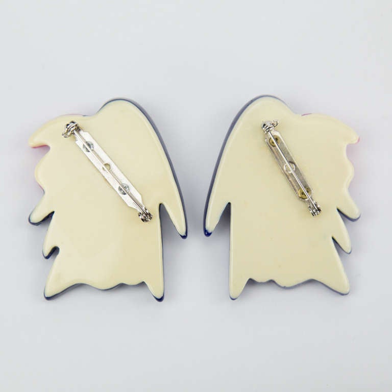 Women's or Men's Vintage Pair of Celluloid Parrot Modernist Brooch Pins Fine Estate Jewelry