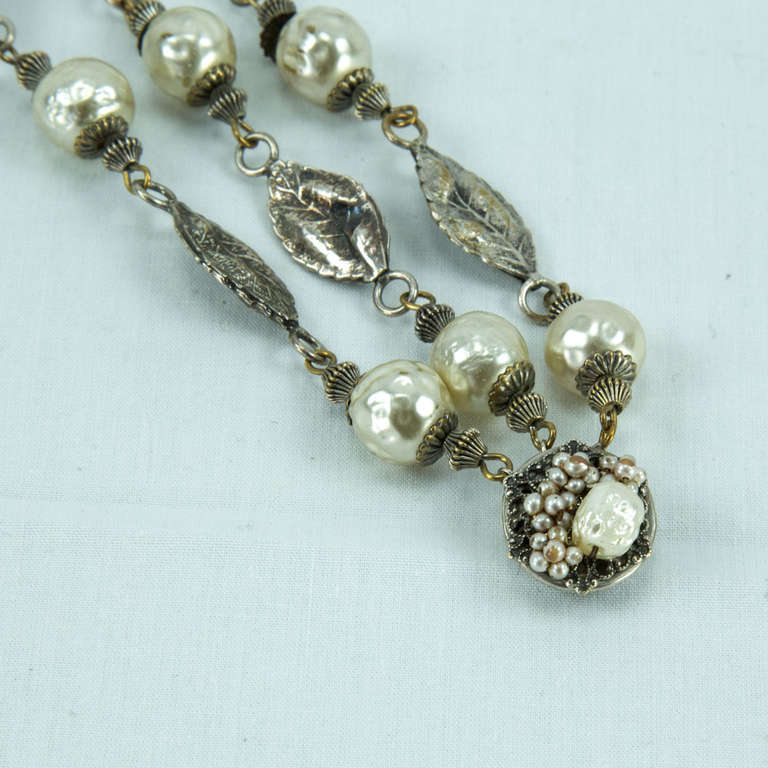 Miriam Haskell Signed Faux Pearl Bracelet C1950s In Excellent Condition In Montreal, QC