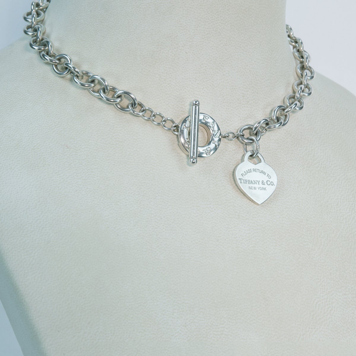 Women's Tiffany & Co Heart Sterling Silver Link Toggle Necklace 