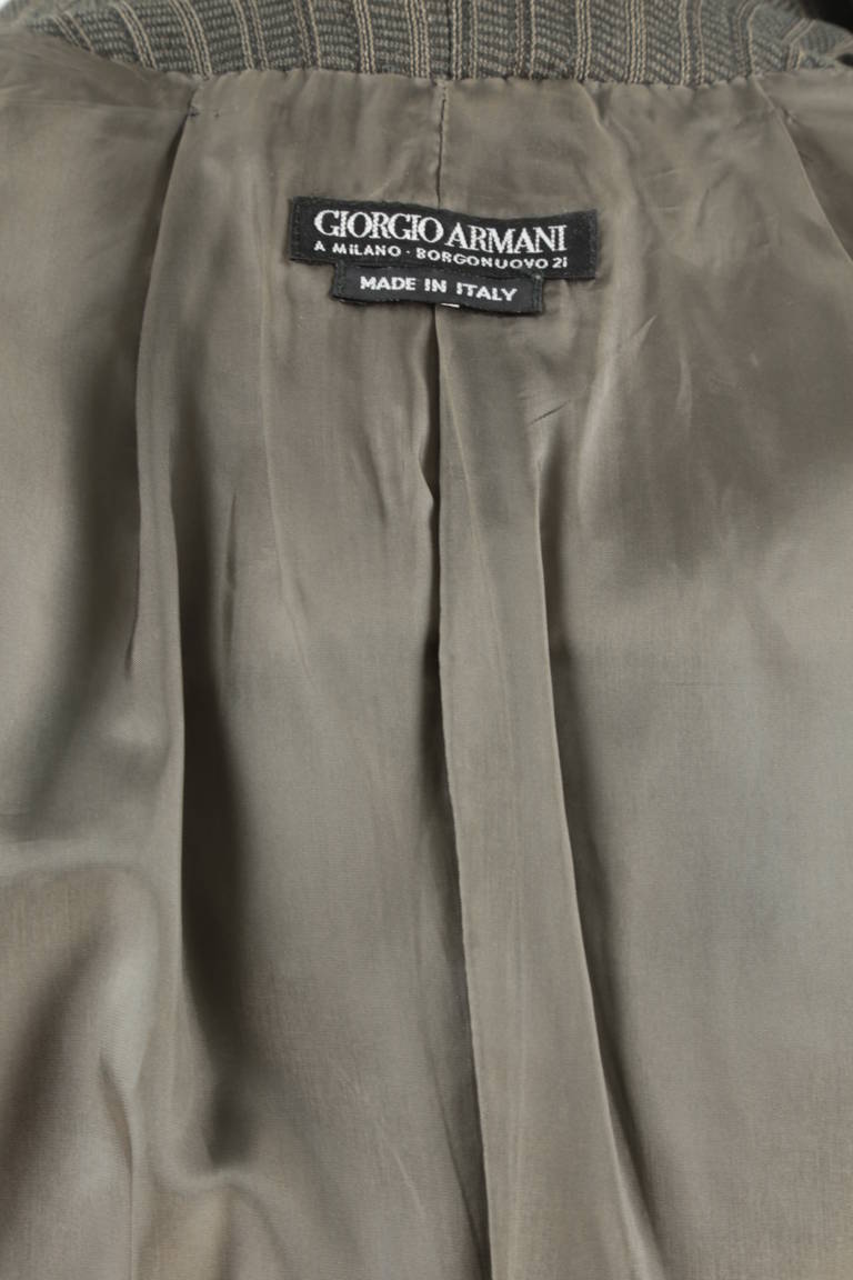 Giorgio Armani Black and Taupe Suit Size 46 For Sale 3