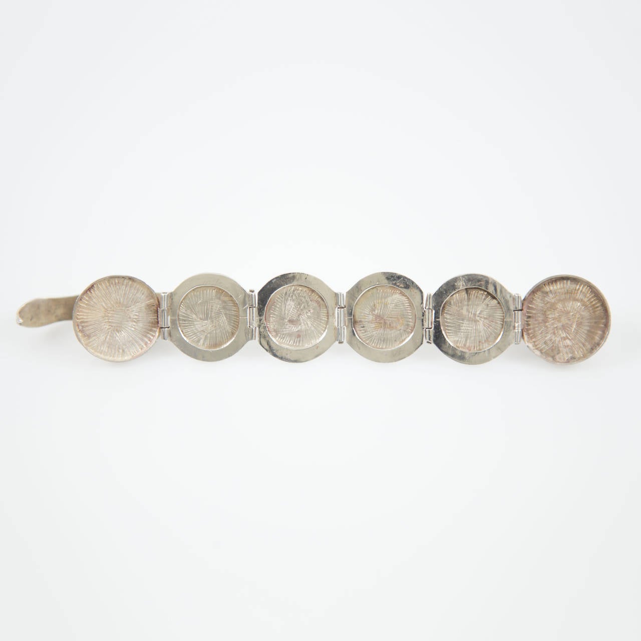 folding ball locket