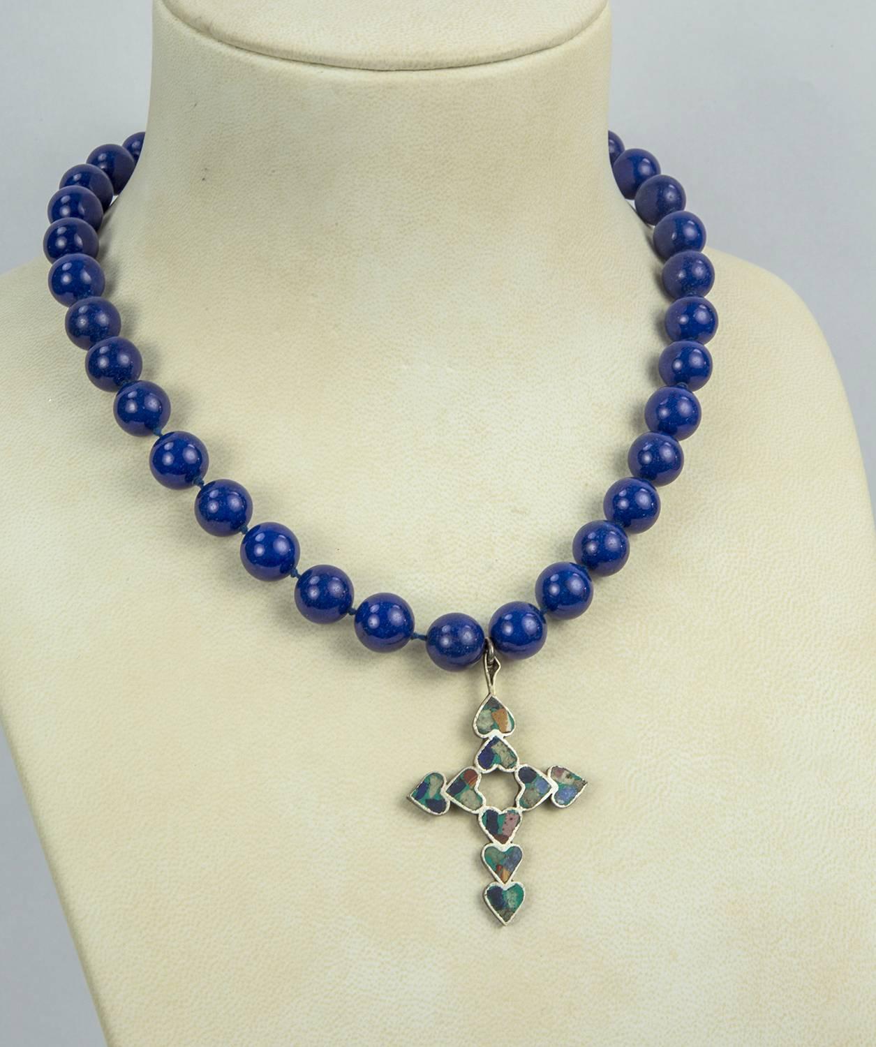 Inlaid Sterling Silver Crucifix Blue Agate Pendant Necklace In Excellent Condition In Montreal, QC