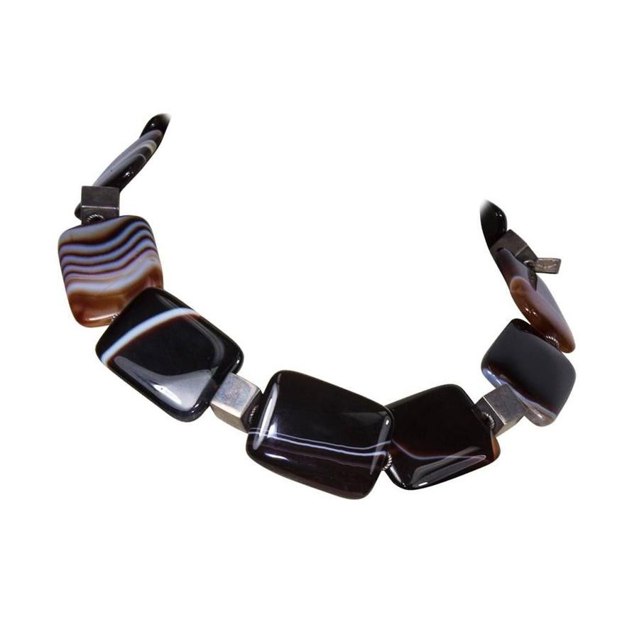 Modernist Banded Agate Sterling Silver Choker Necklace Estate Find For Sale