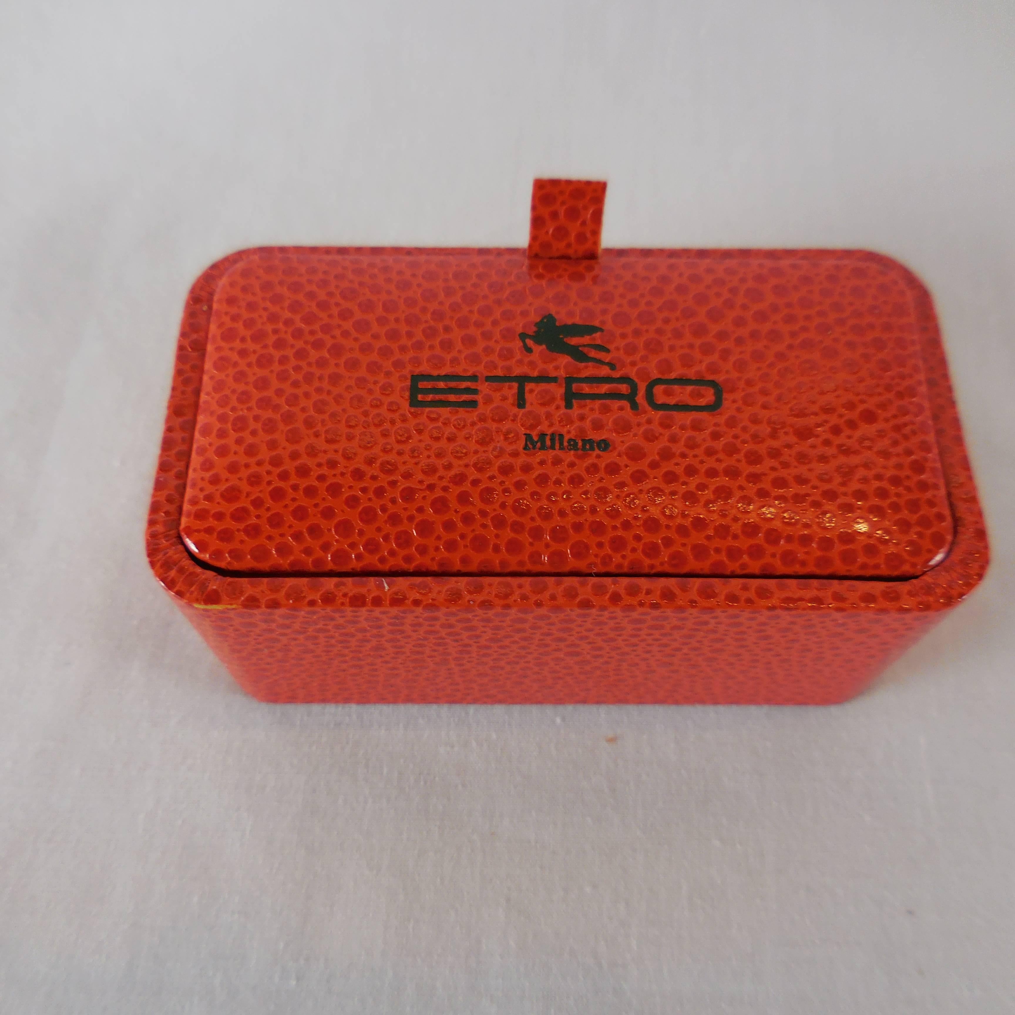 Etro Milano Signature Enamel and Gold Cuff Links In New Condition In Montreal, QC