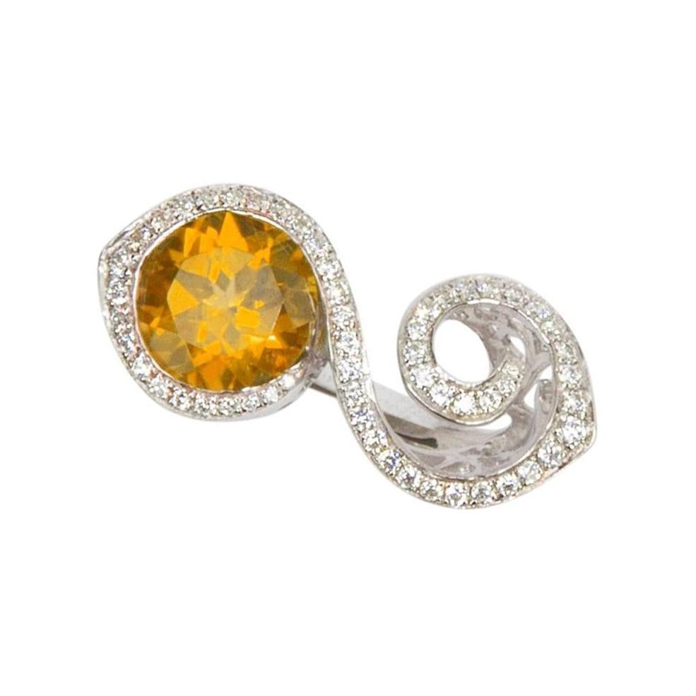 Contemporary Toi et Moi Bypass Citrine CZ Sterling Silver Rhodium Runway Ring For Sale